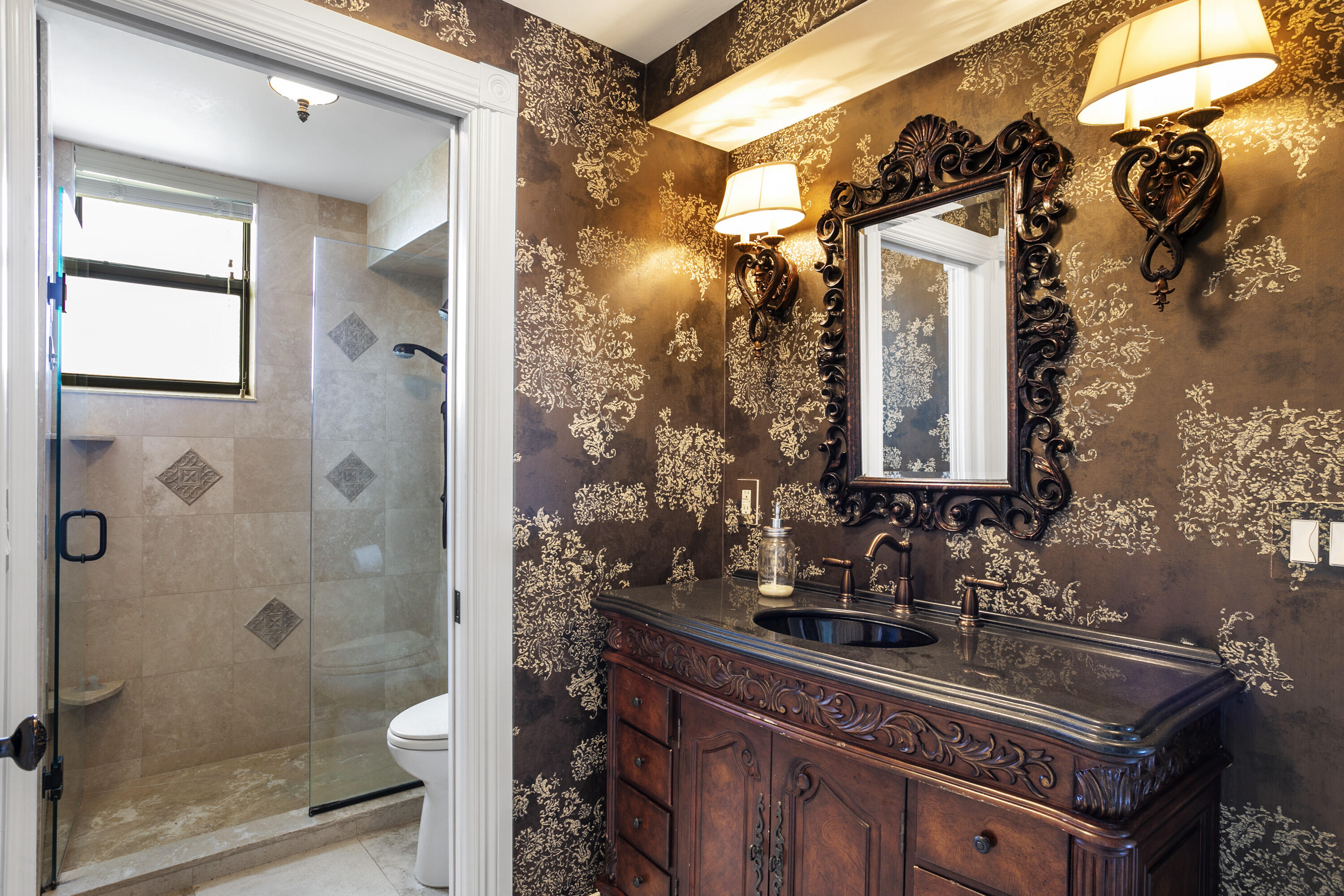 MLS #RX-10571710 image #10