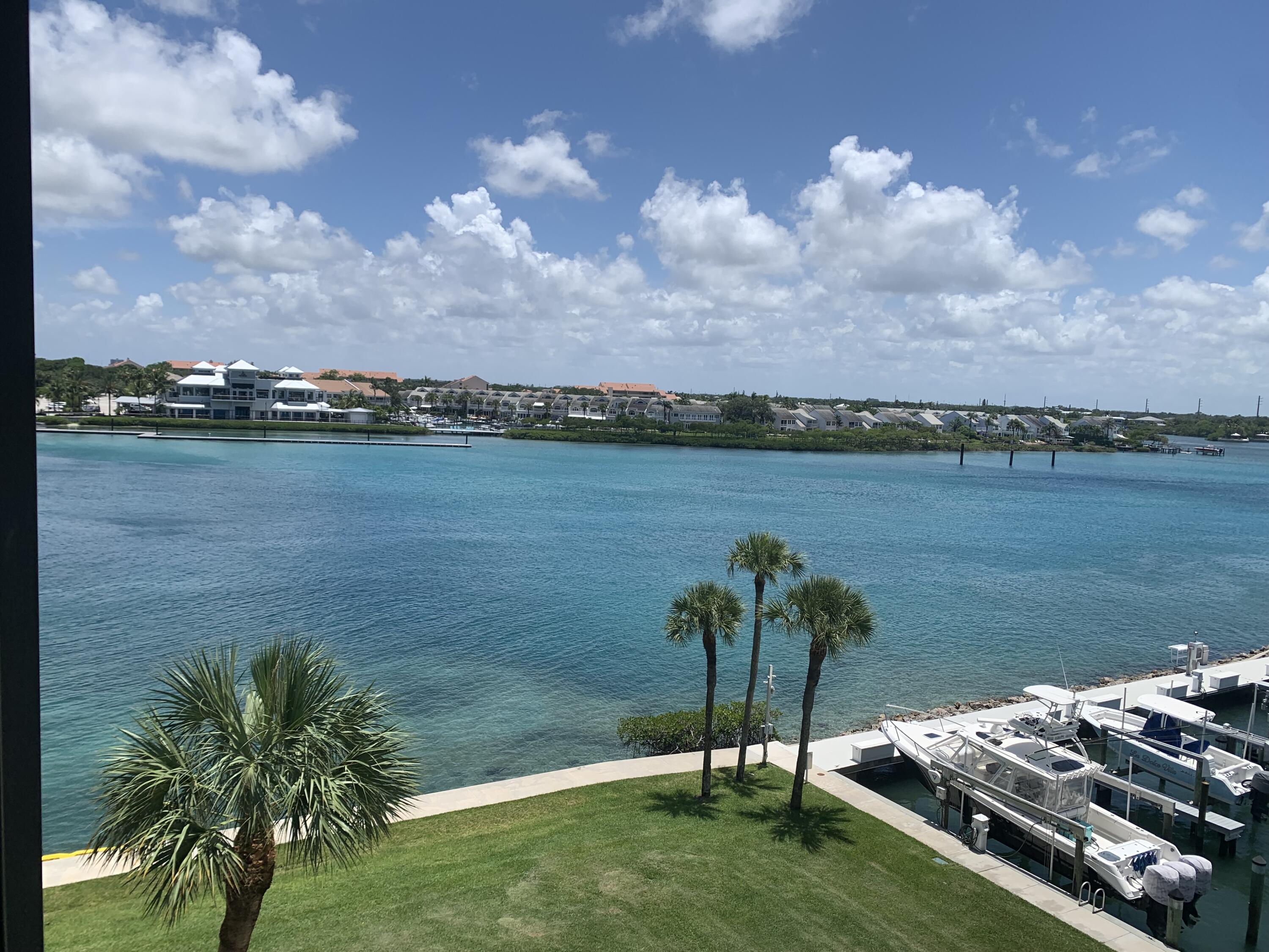 MLS #RX-10571710 image #26