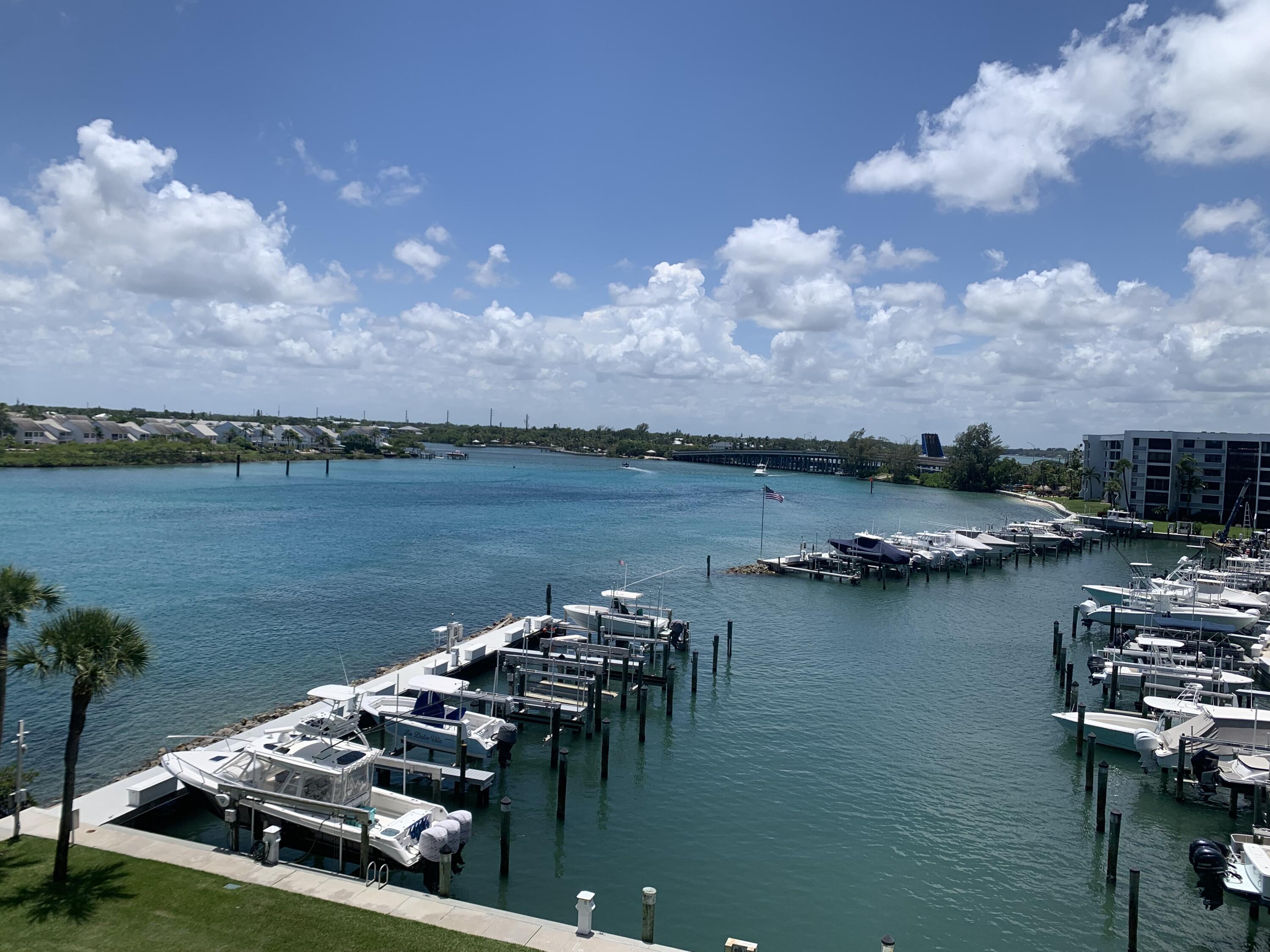 MLS #RX-10571710 image #30