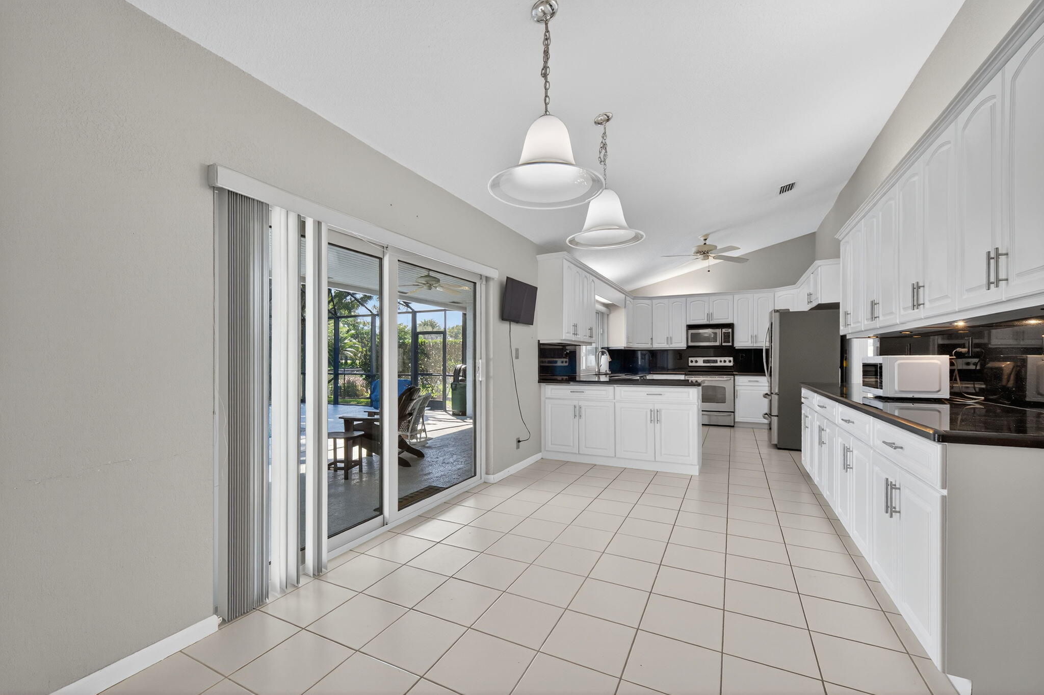 MLS #RX-11138391 image #15