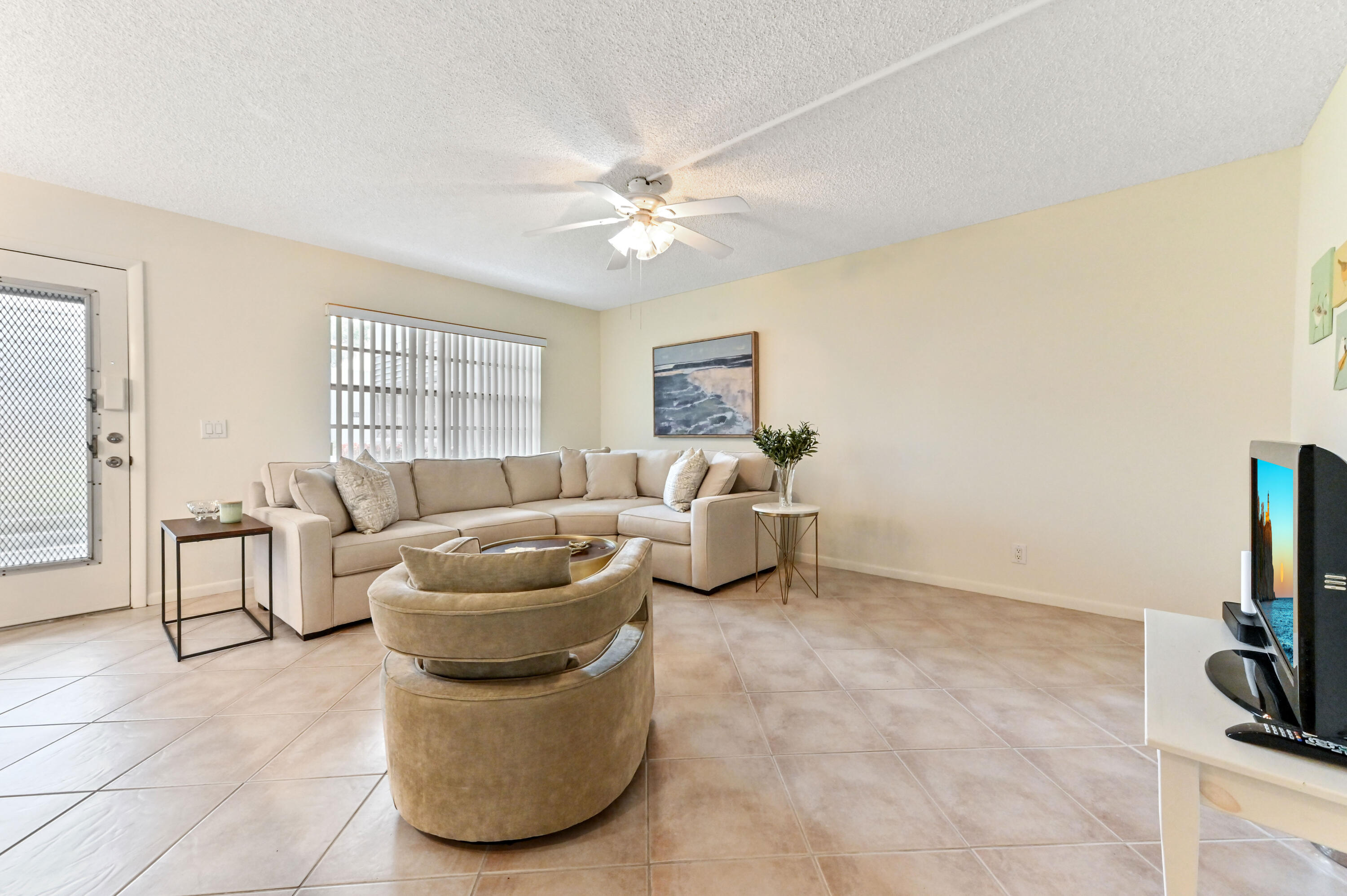 MLS #RX-11138395 image #5