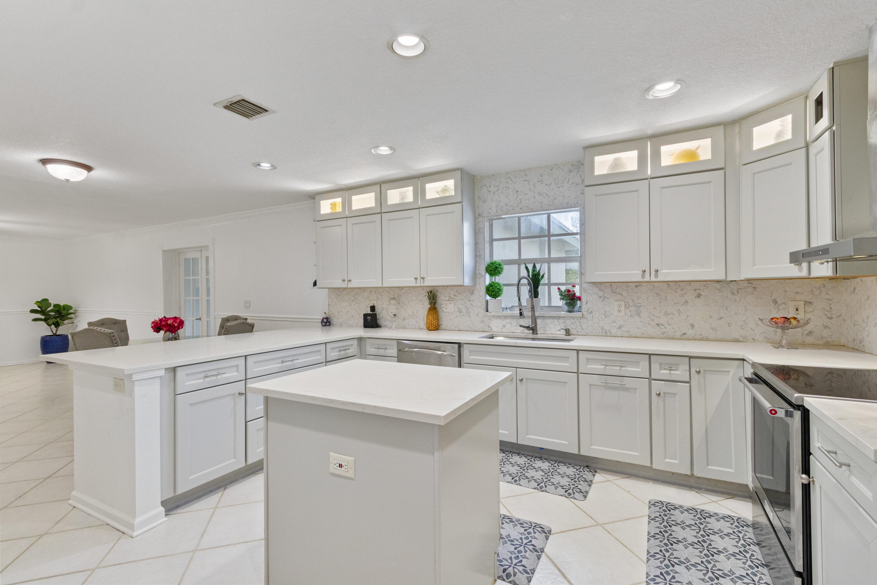 MLS #RX-11138515 image #16