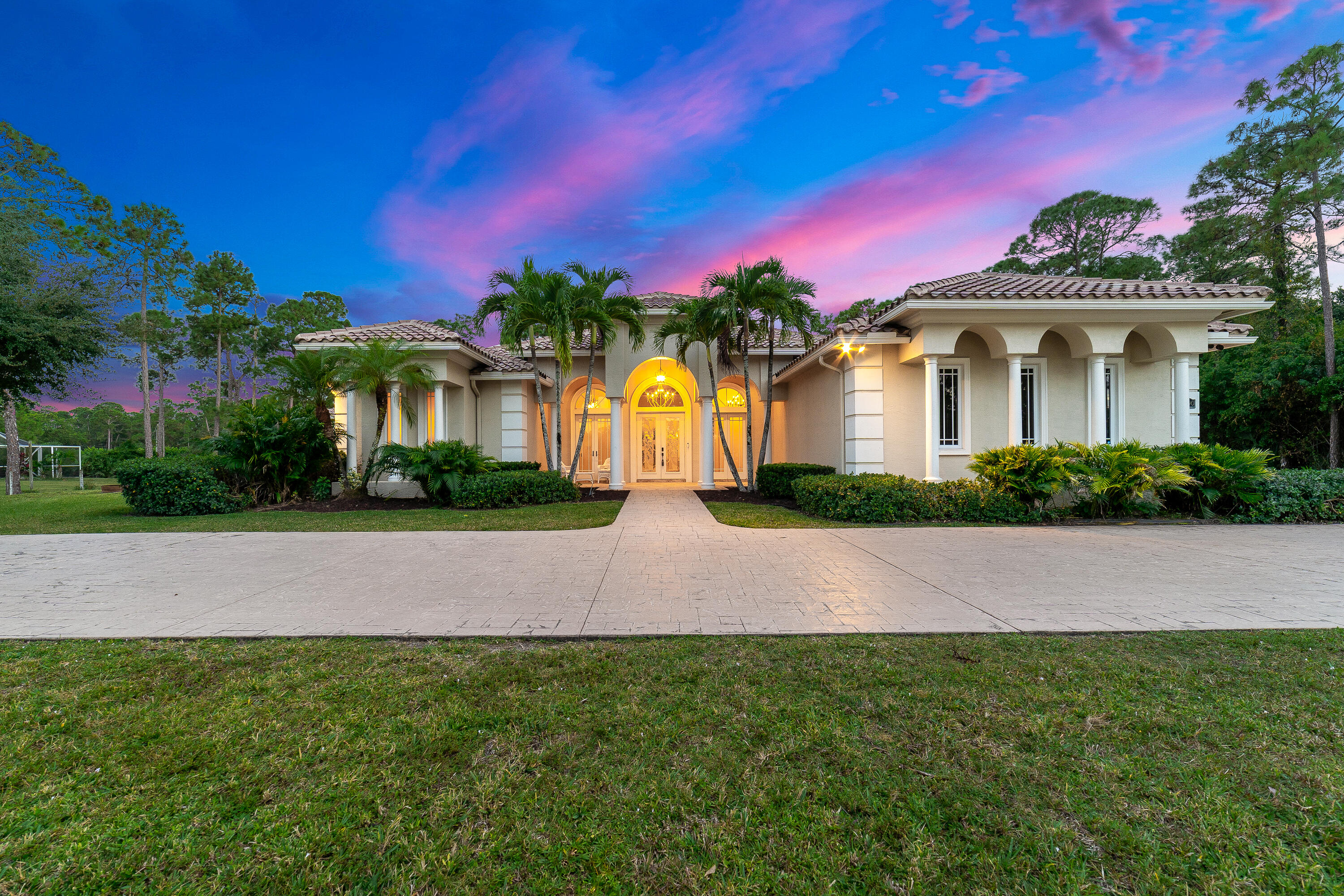 MLS #RX-11138557 image #0