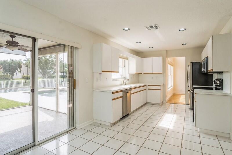 MLS #RX-11138593 image #8