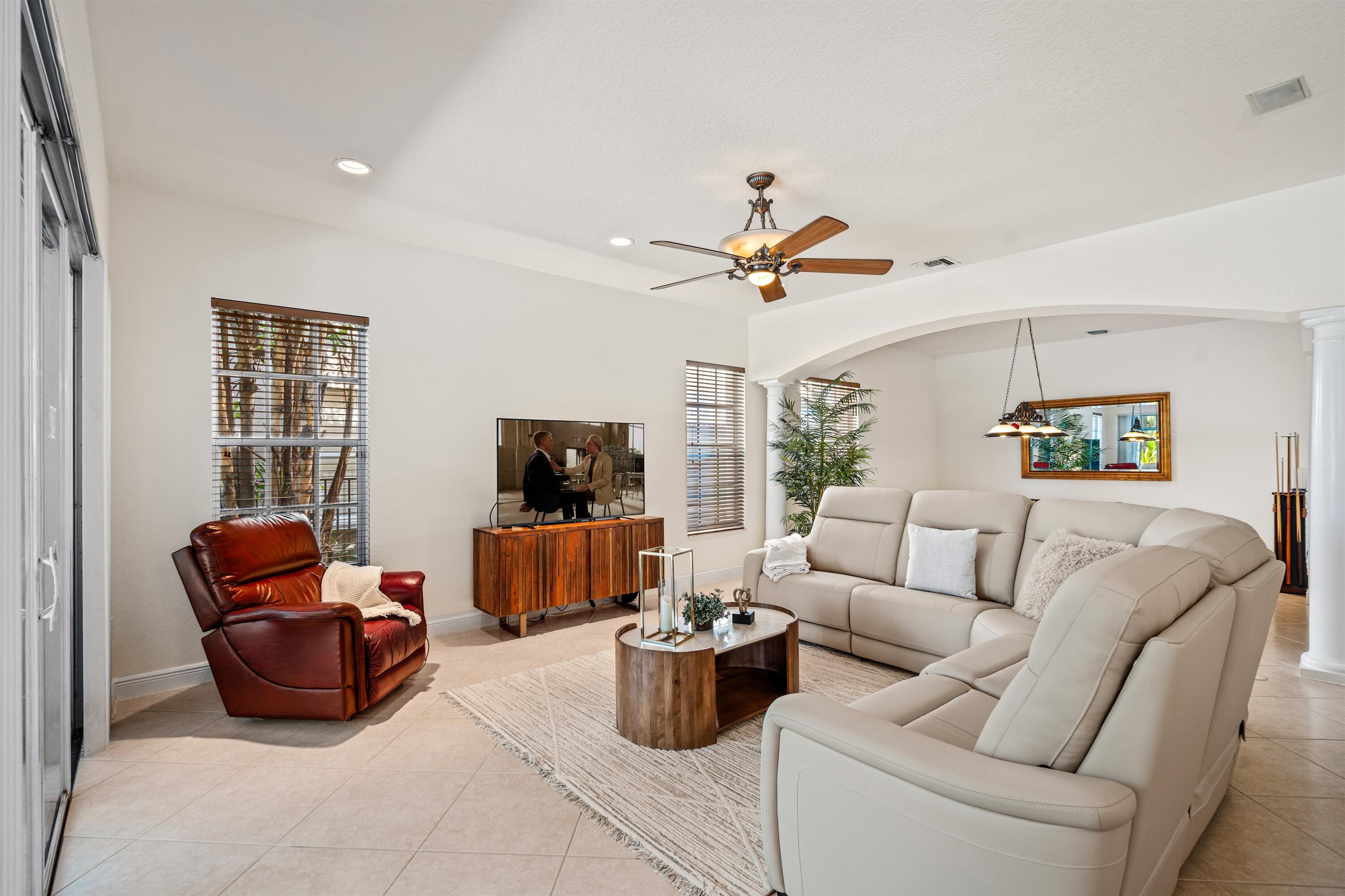 MLS #RX-11138607 image #5