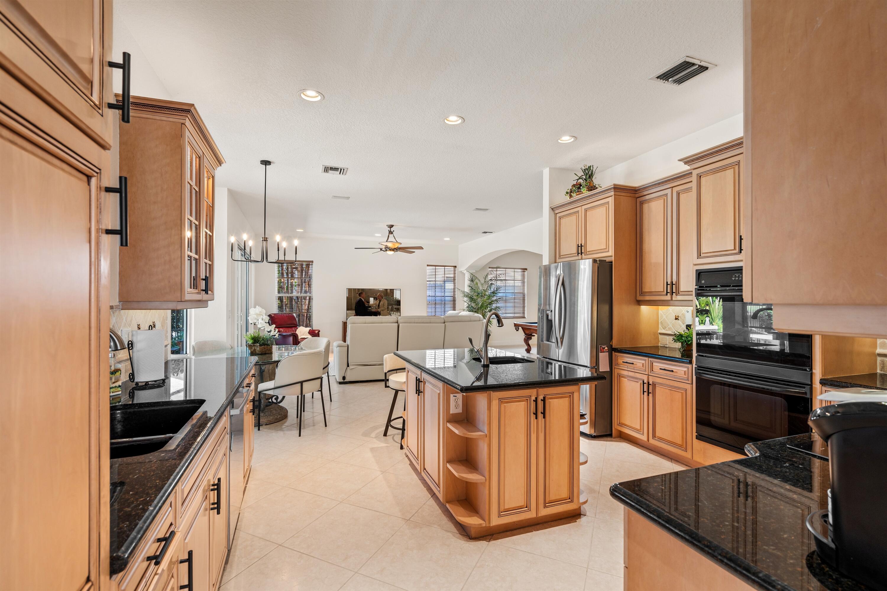 MLS #RX-11138607 image #9