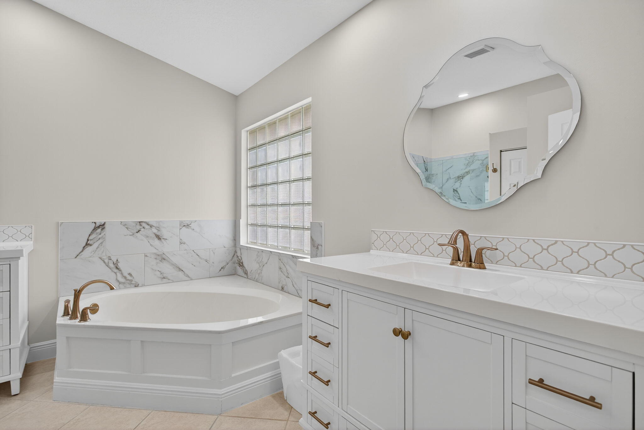 MLS #RX-10669881 image #21