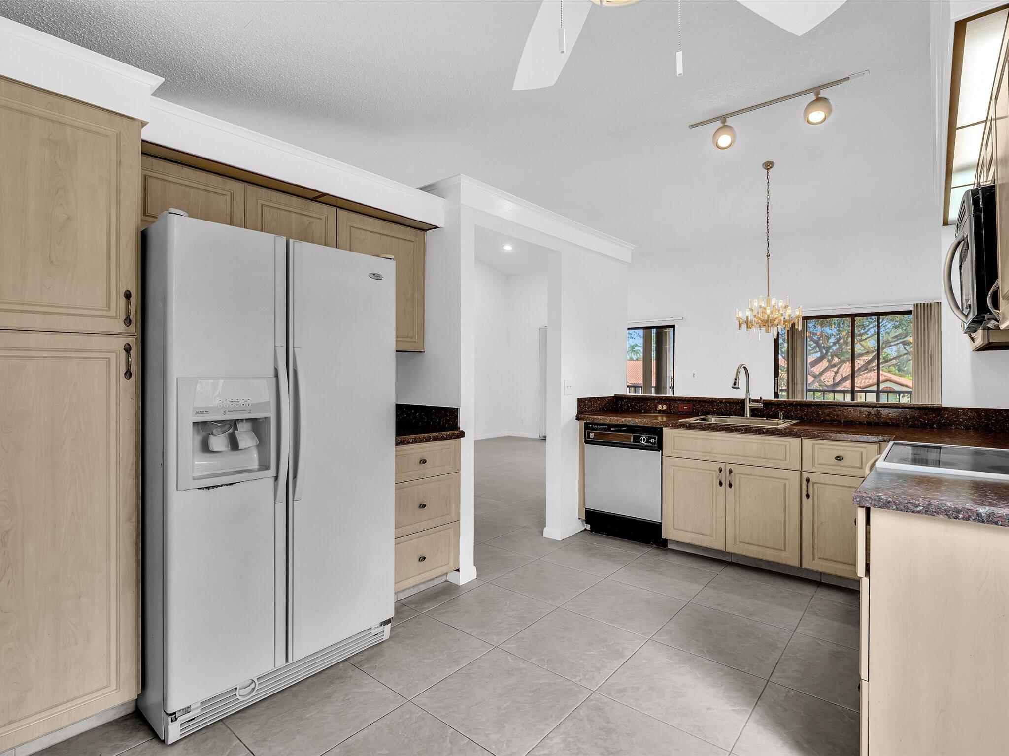 MLS #RX-11138801 image #9