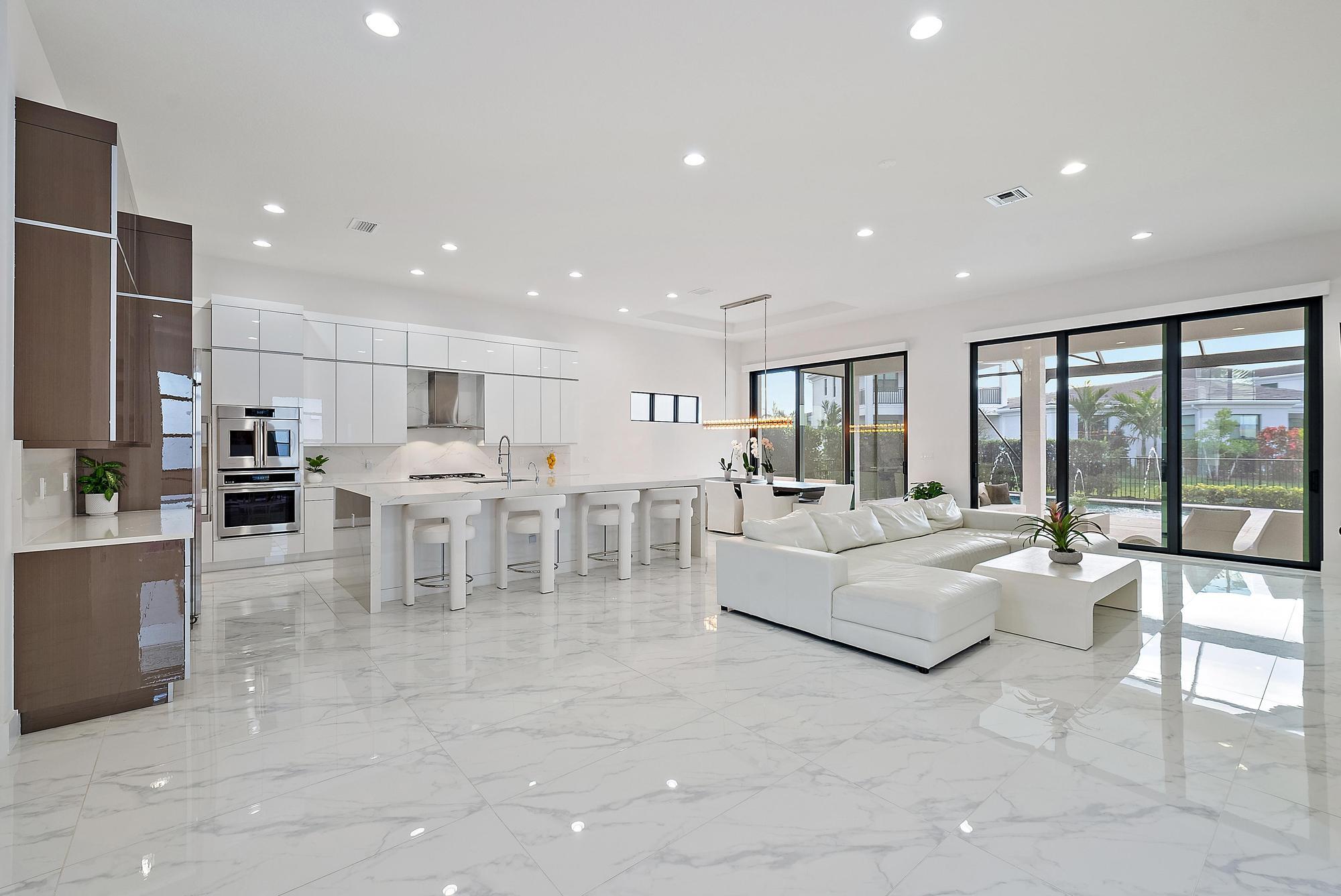 MLS #RX-11138889 image #2