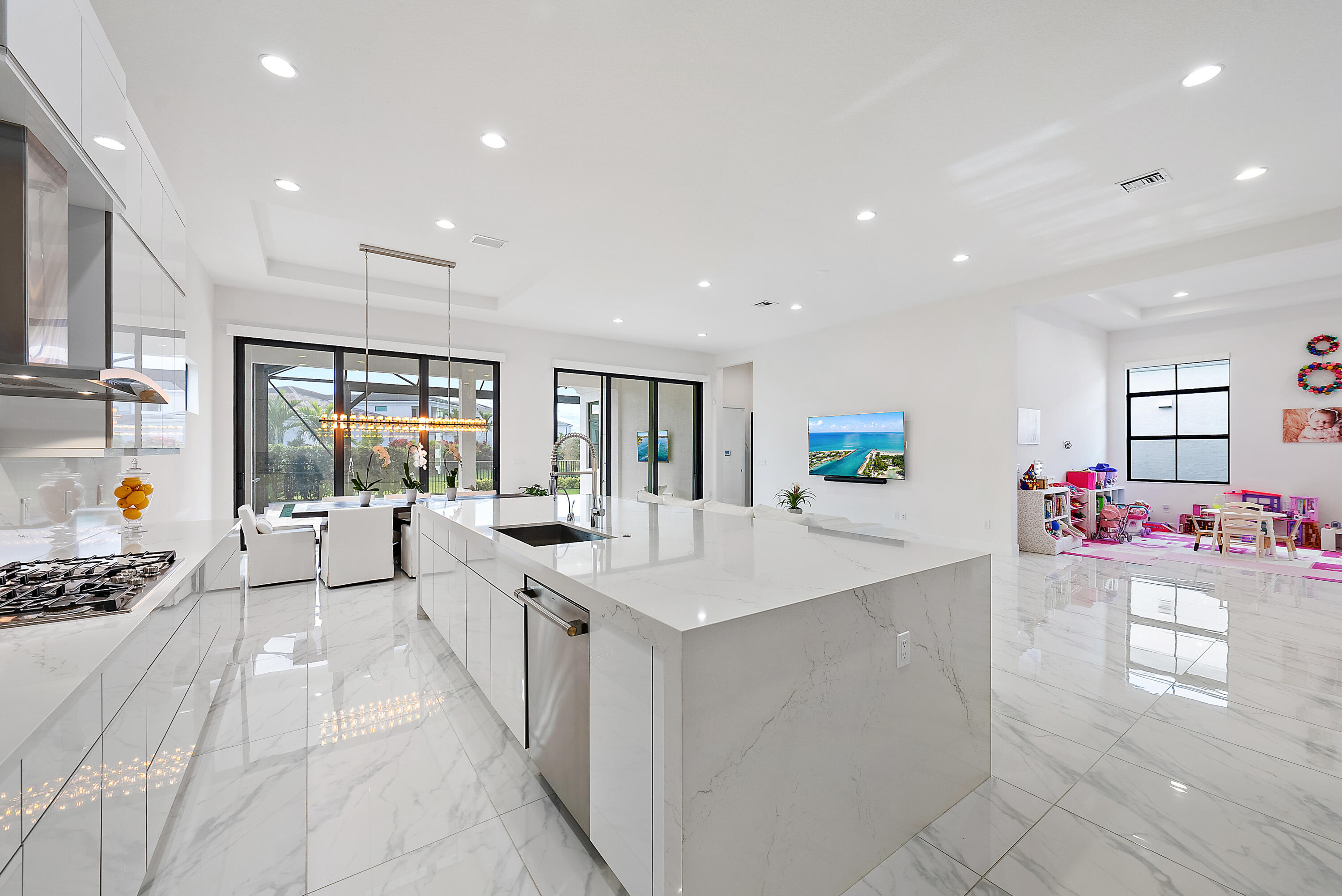 MLS #RX-11138889 image #3