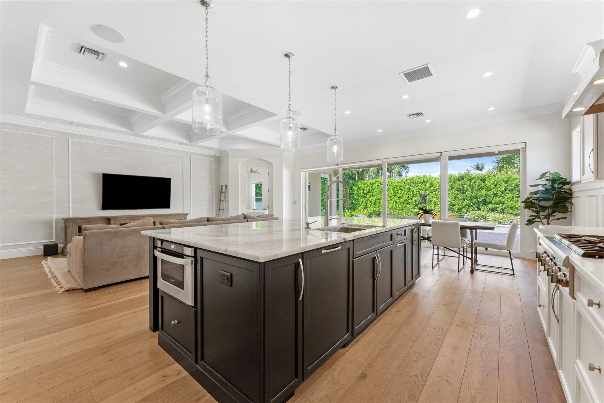 MLS #RX-11138932 image #3