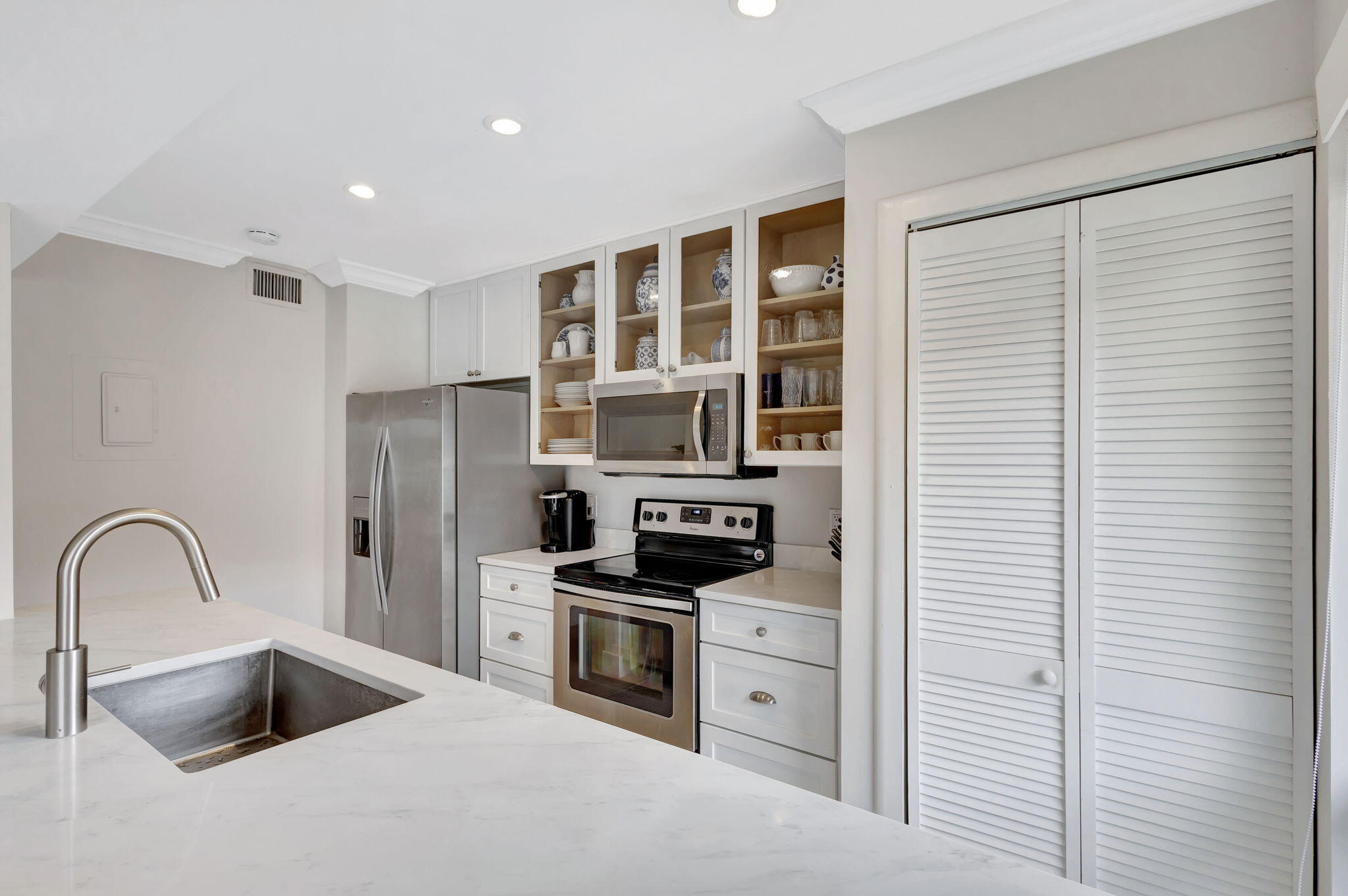 MLS #RX-11138925 image #8