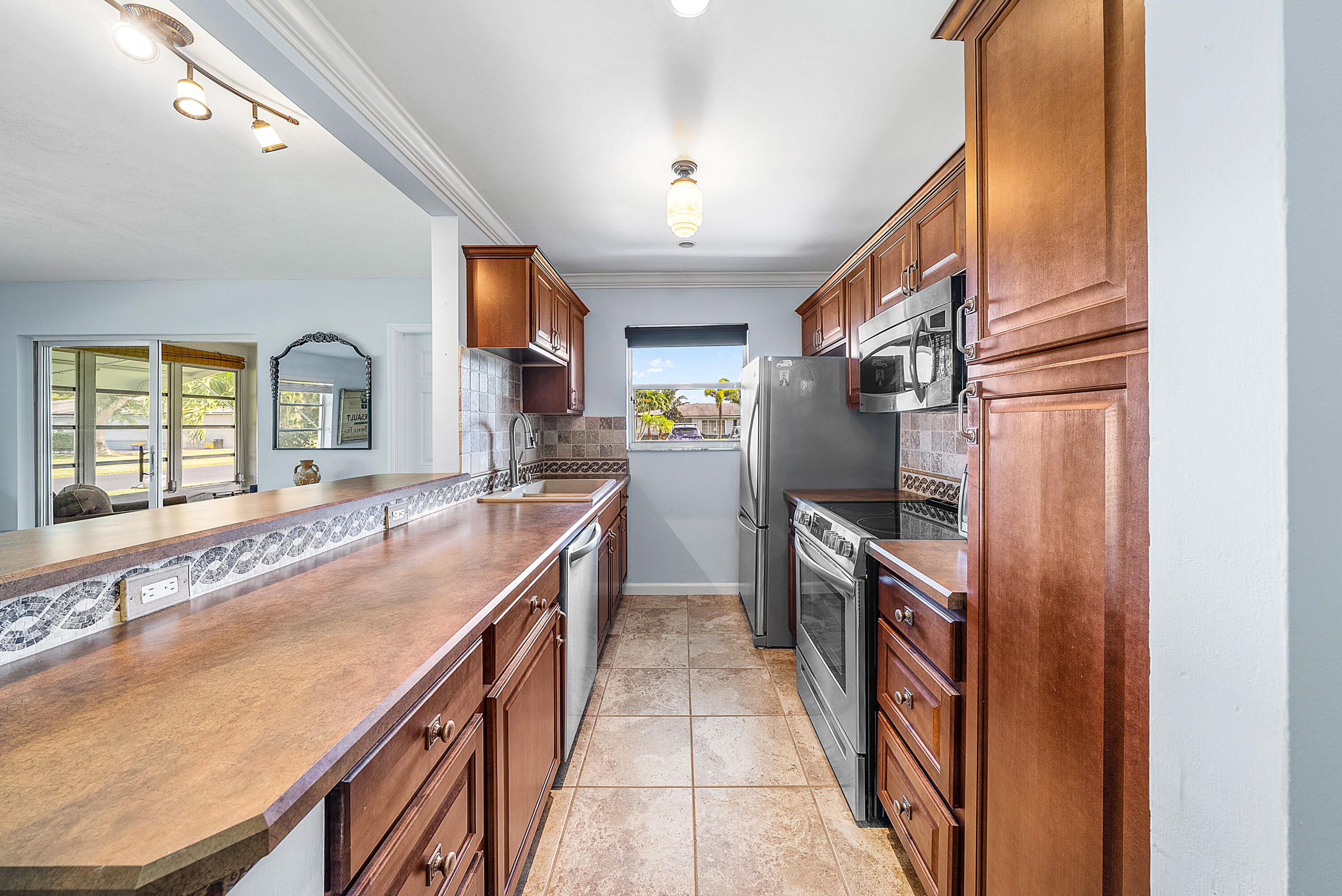 MLS #RX-11138956 image #6