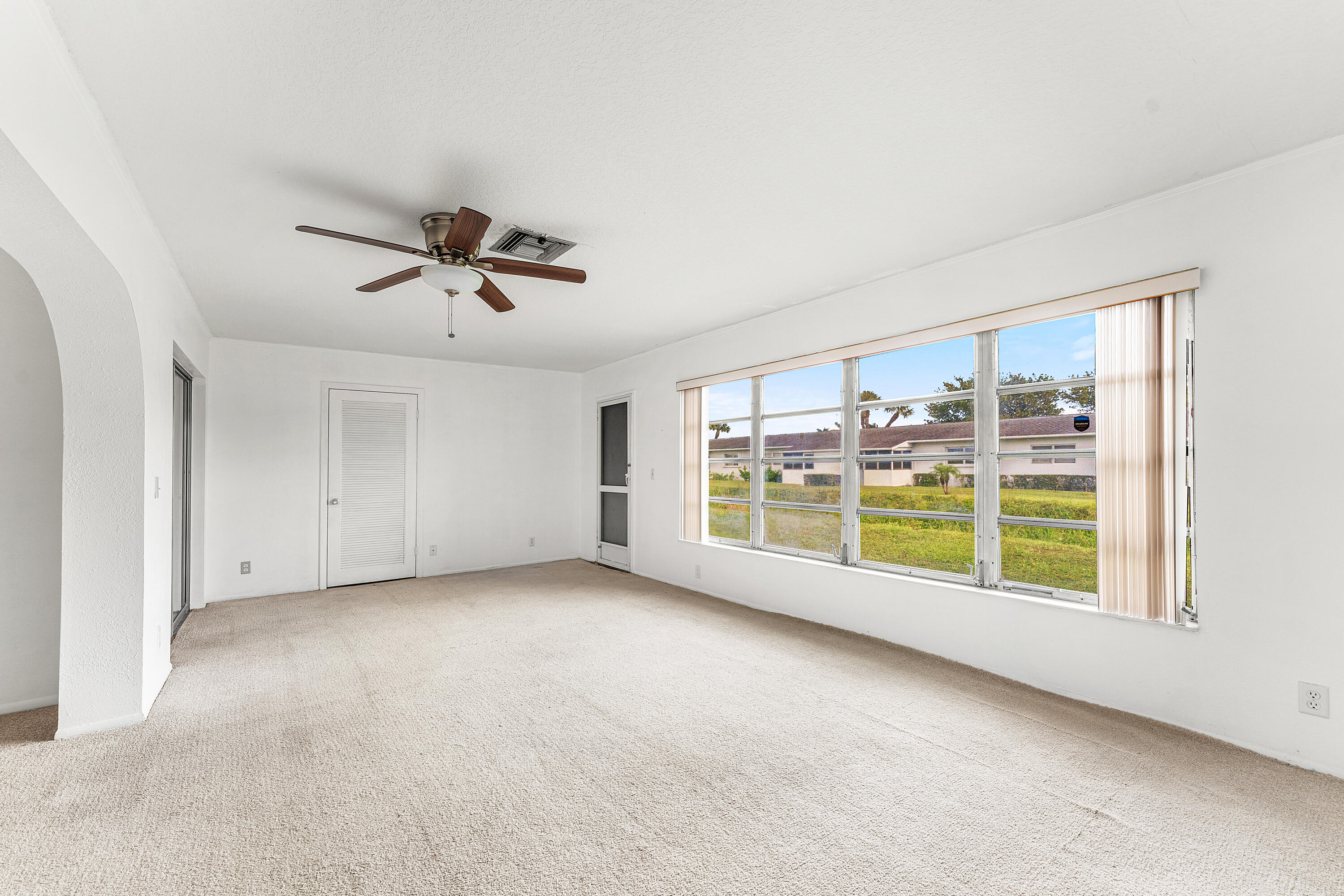 MLS #RX-11138960 image #9