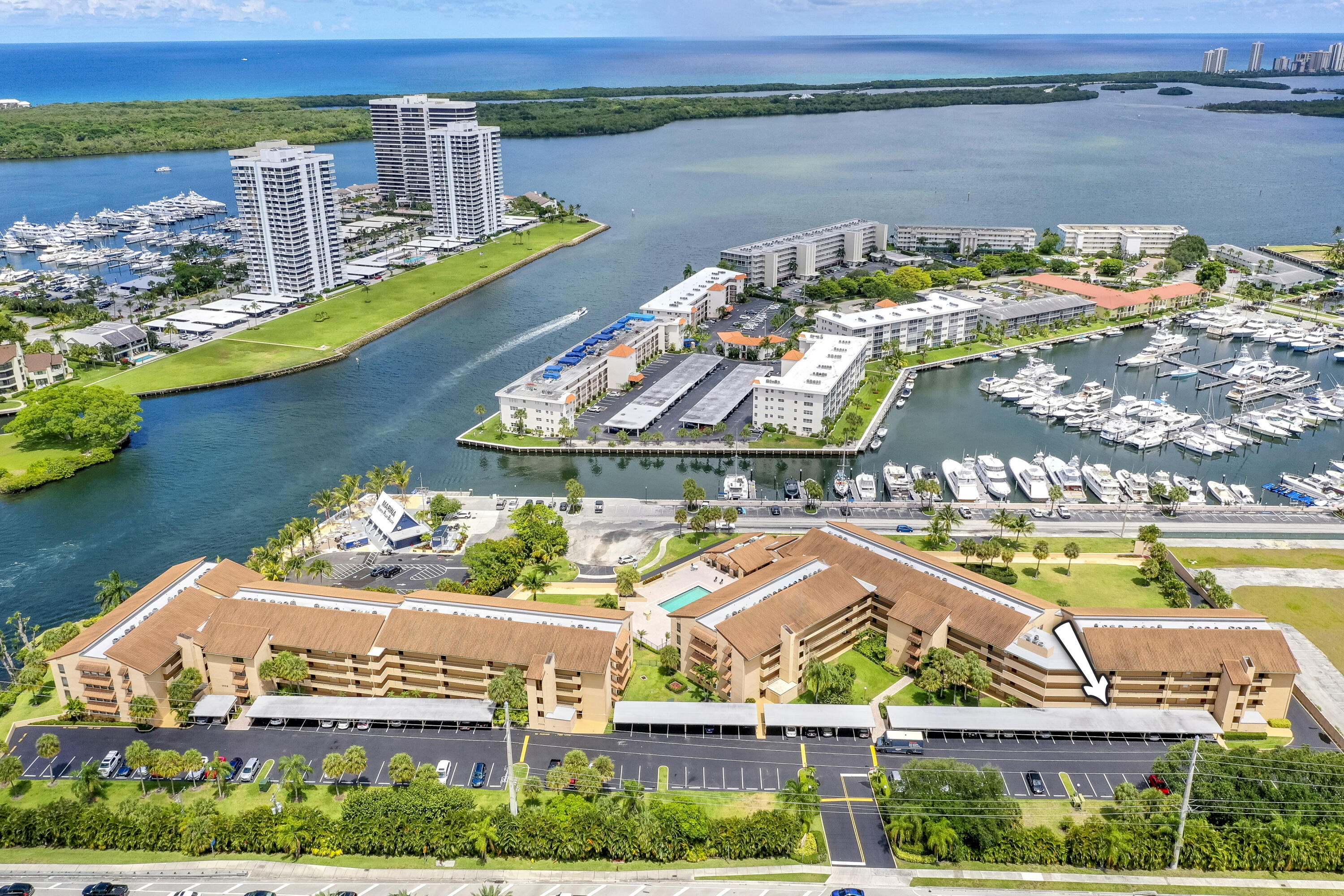 MLS #RX-10710365 image #0