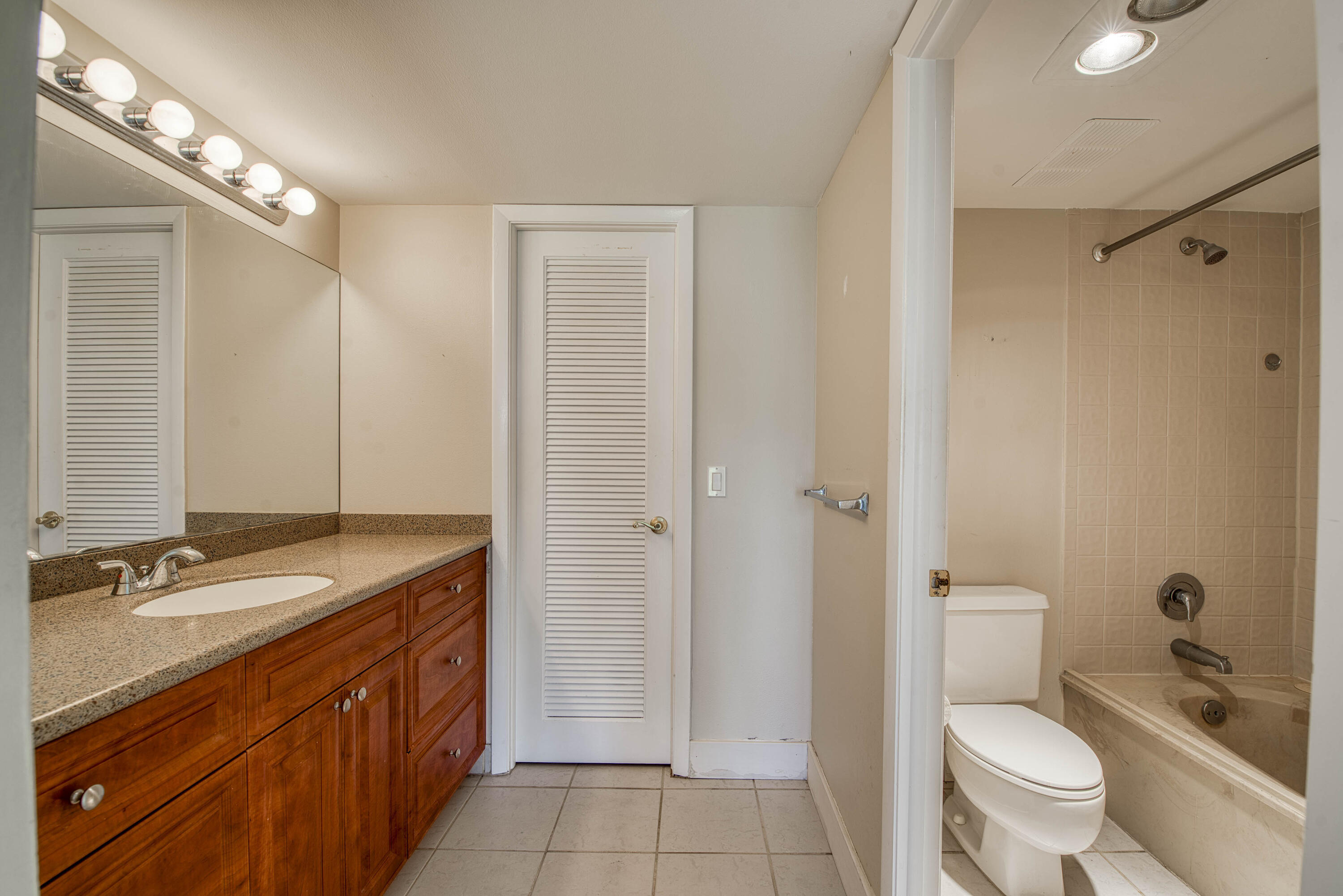 MLS #RX-10710365 image #11