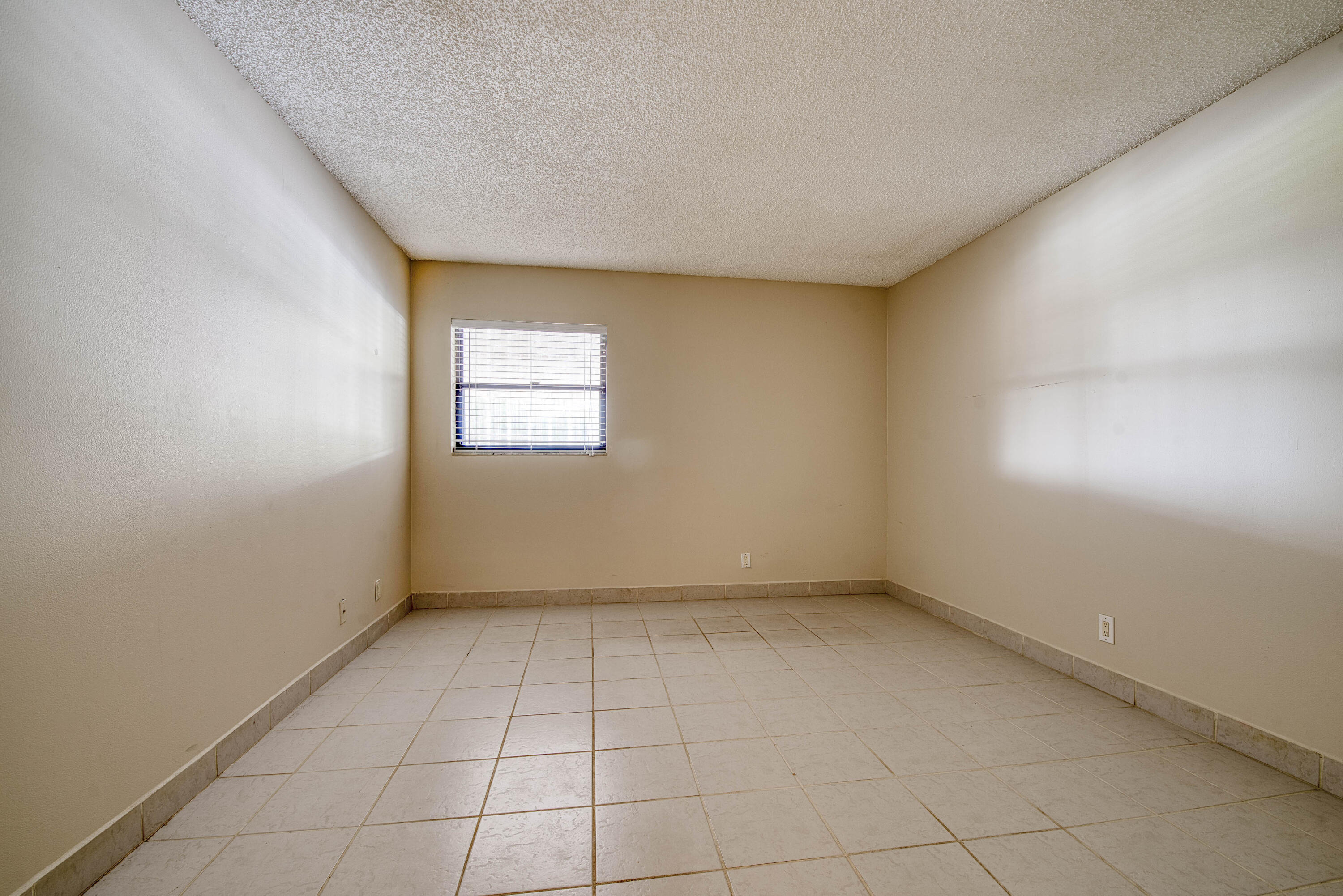 MLS #RX-10710365 image #12