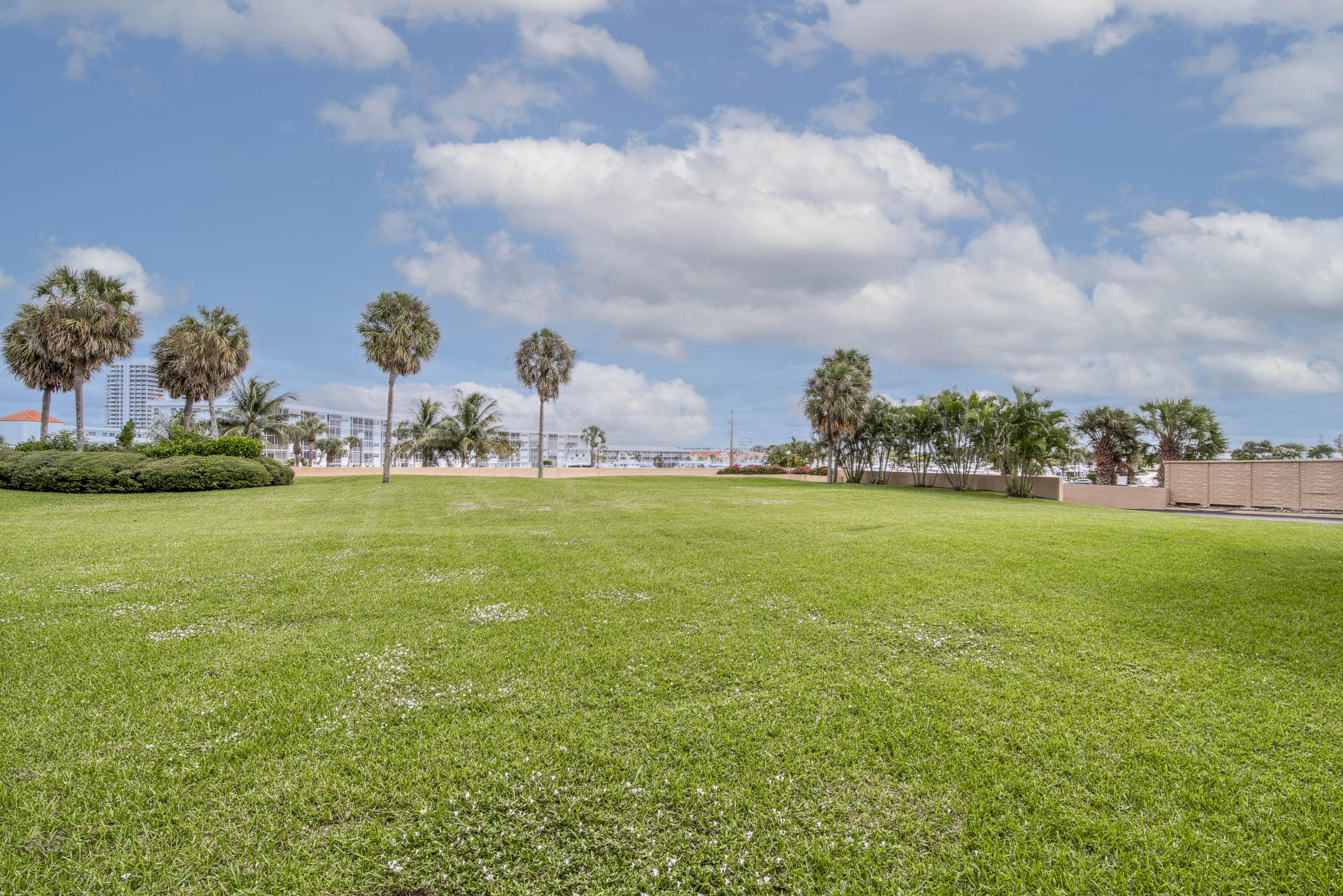 MLS #RX-10710365 image #14