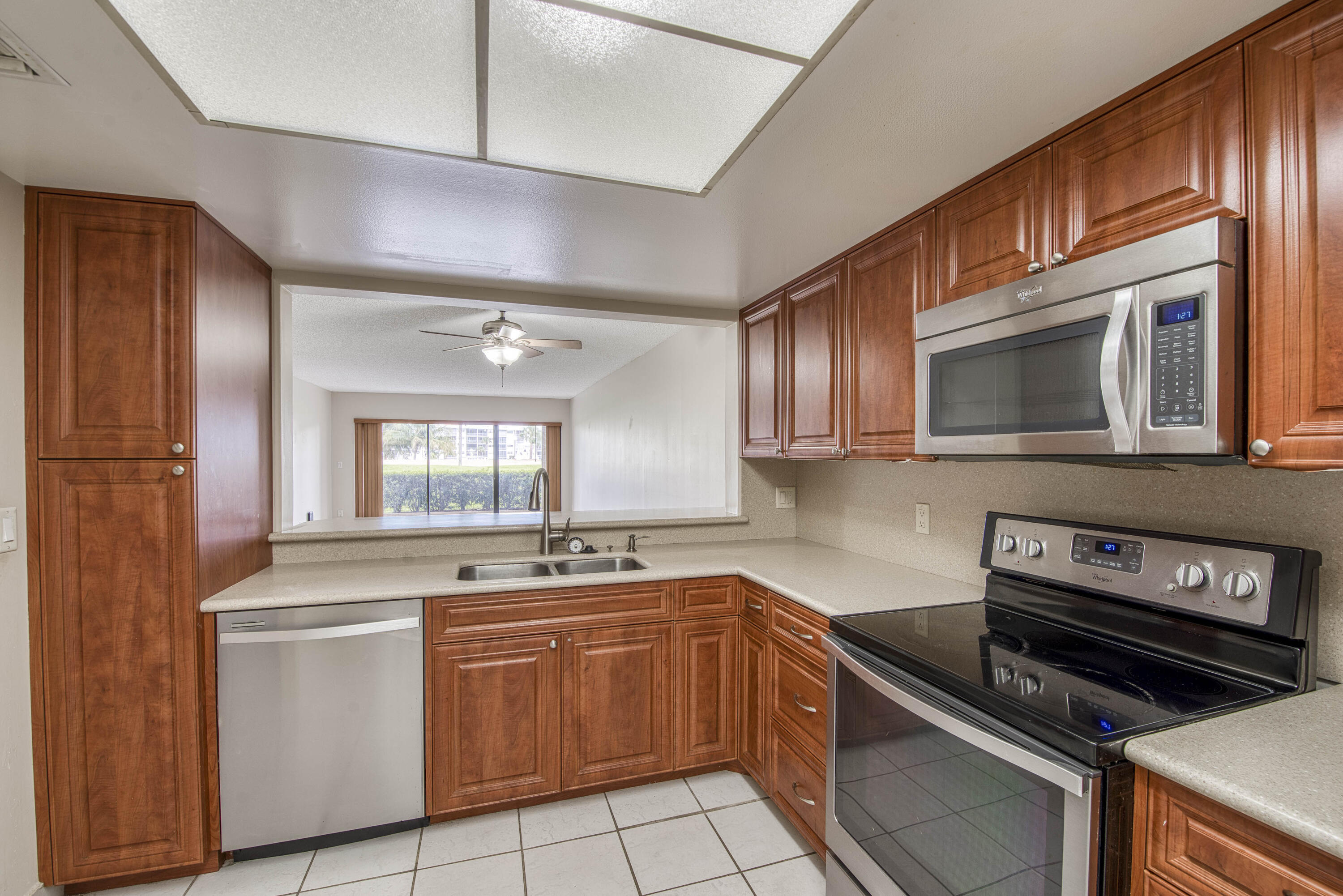 MLS #RX-10710365 image #9