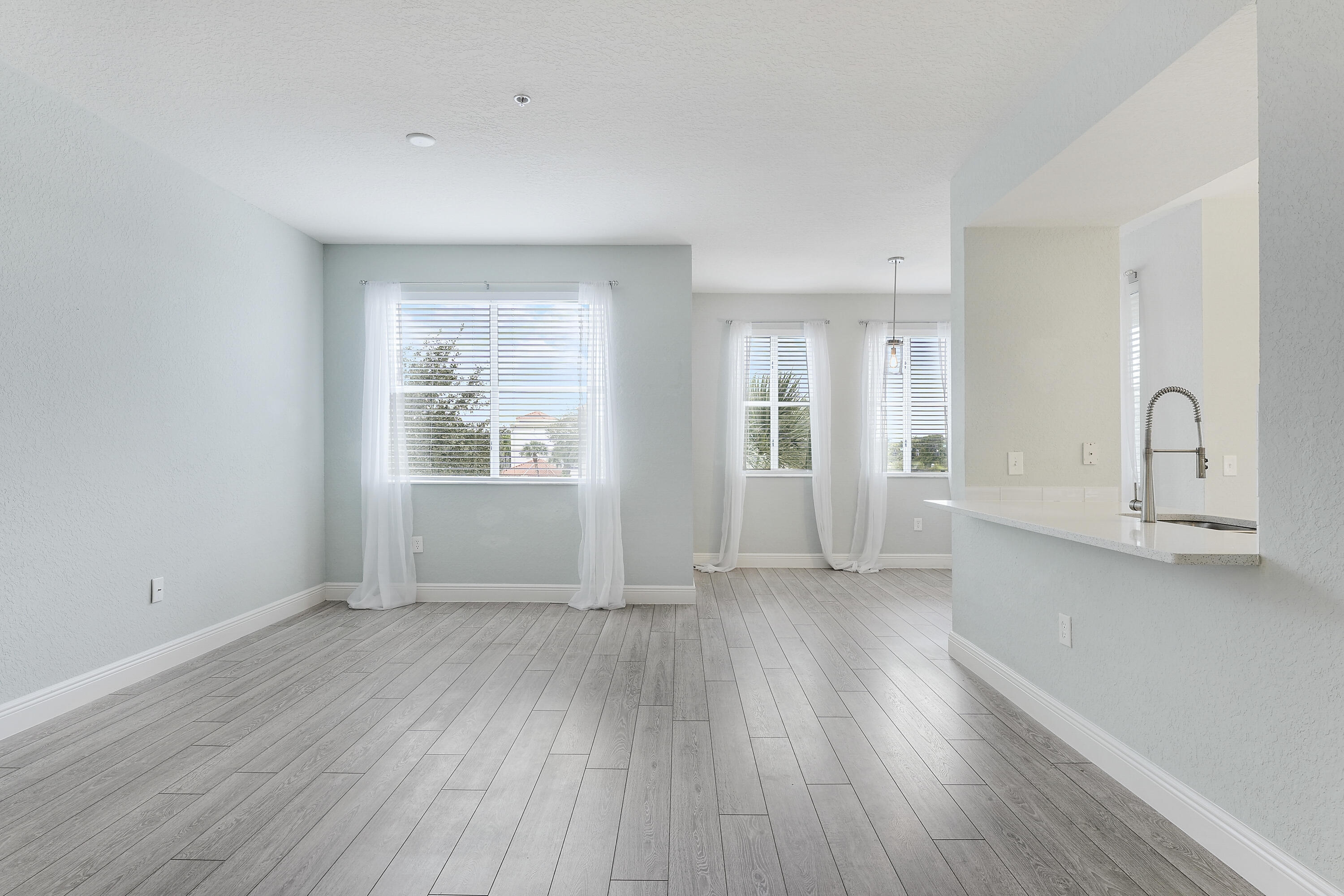 MLS #RX-11139040 image #2