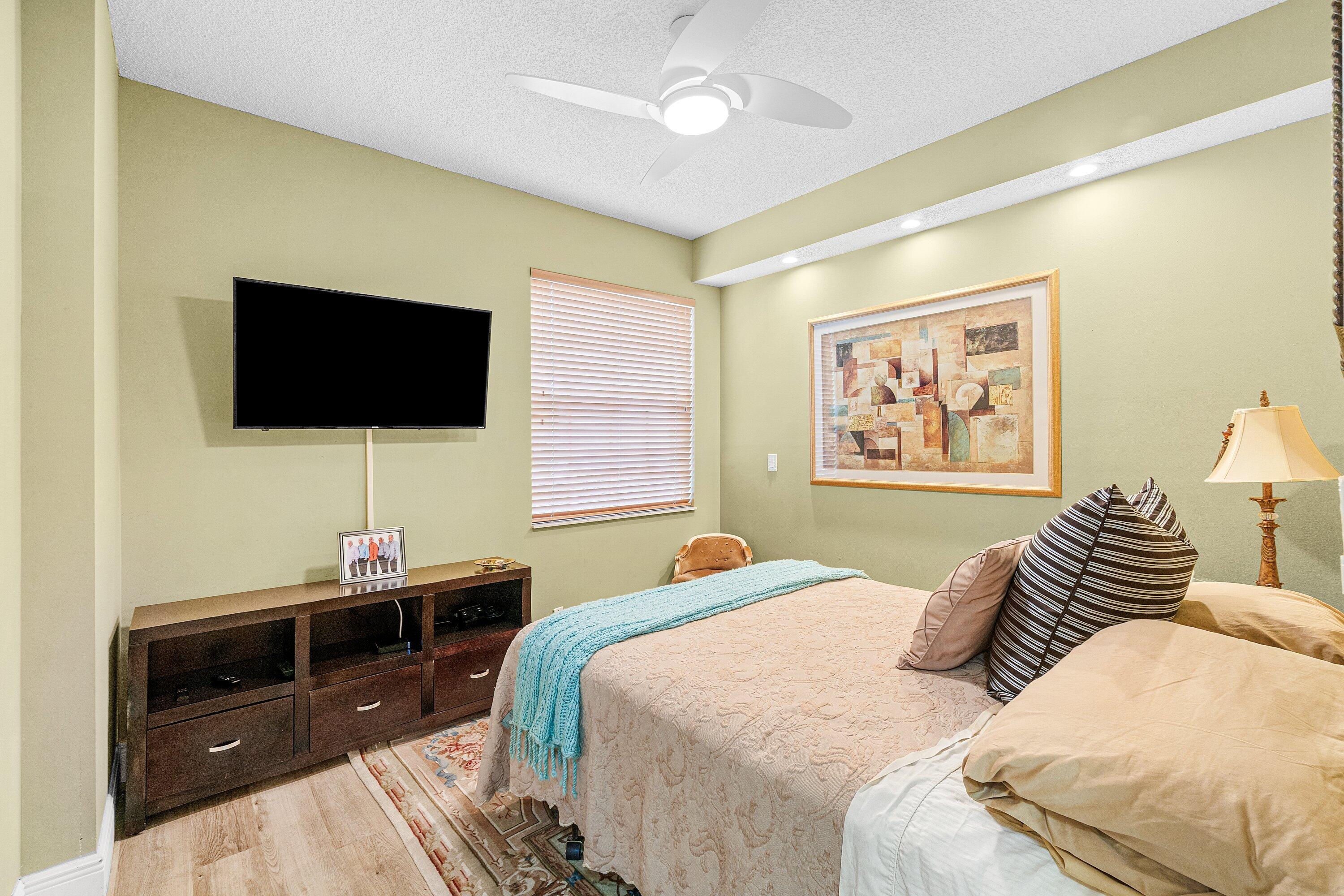 MLS #RX-11139065 image #27