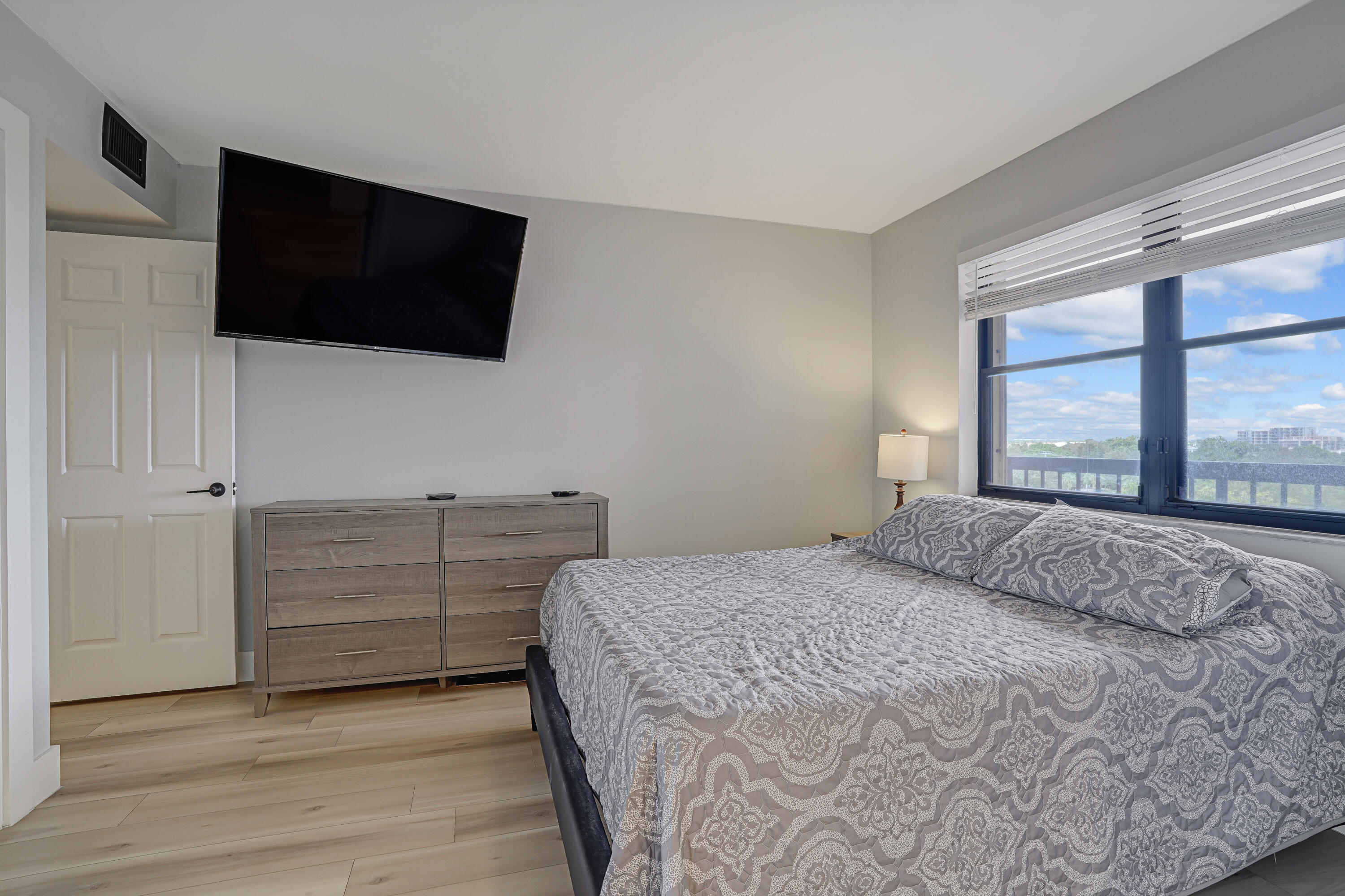 MLS #RX-11139078 image #18