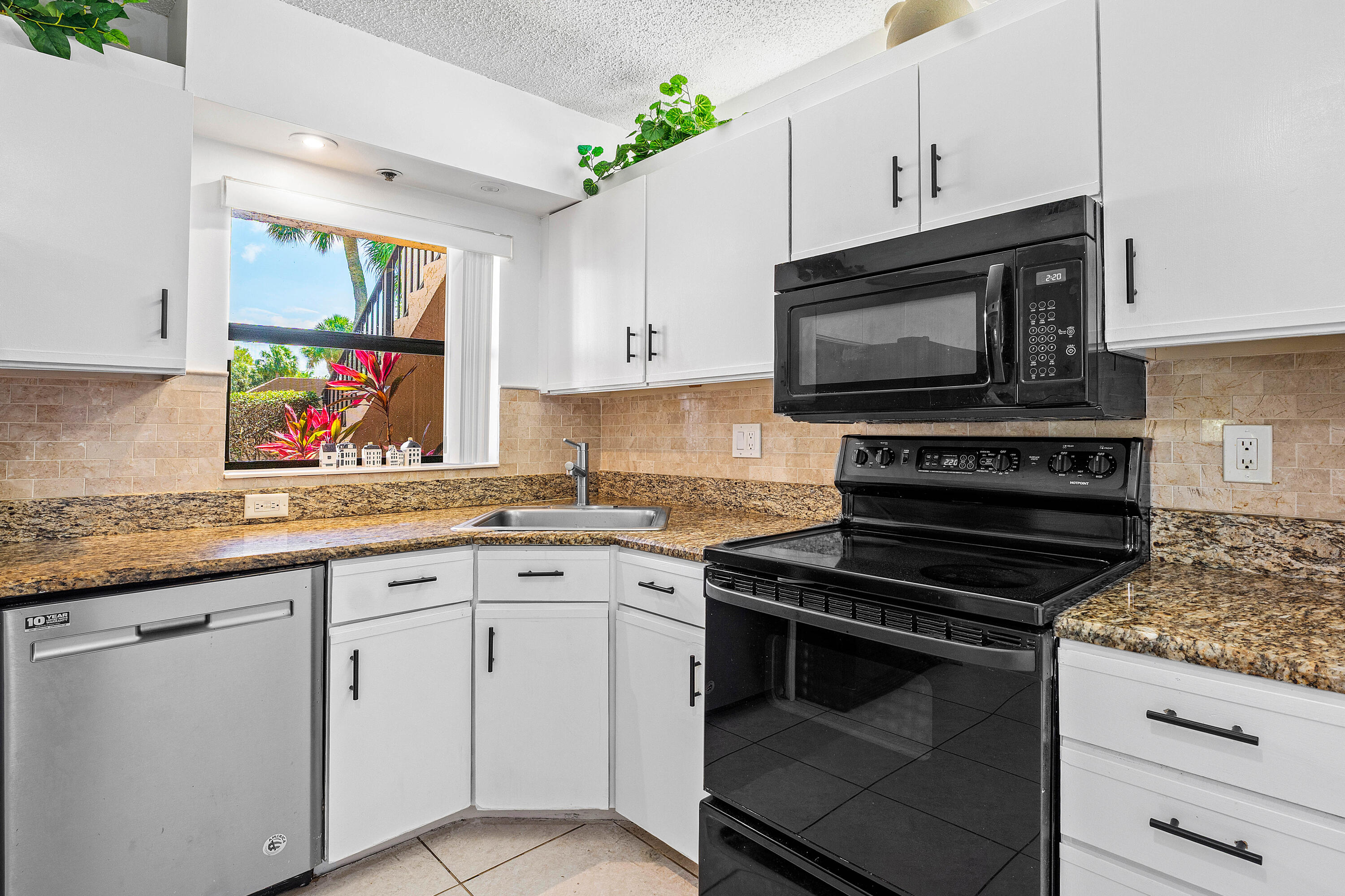 MLS #RX-11139155 image #9