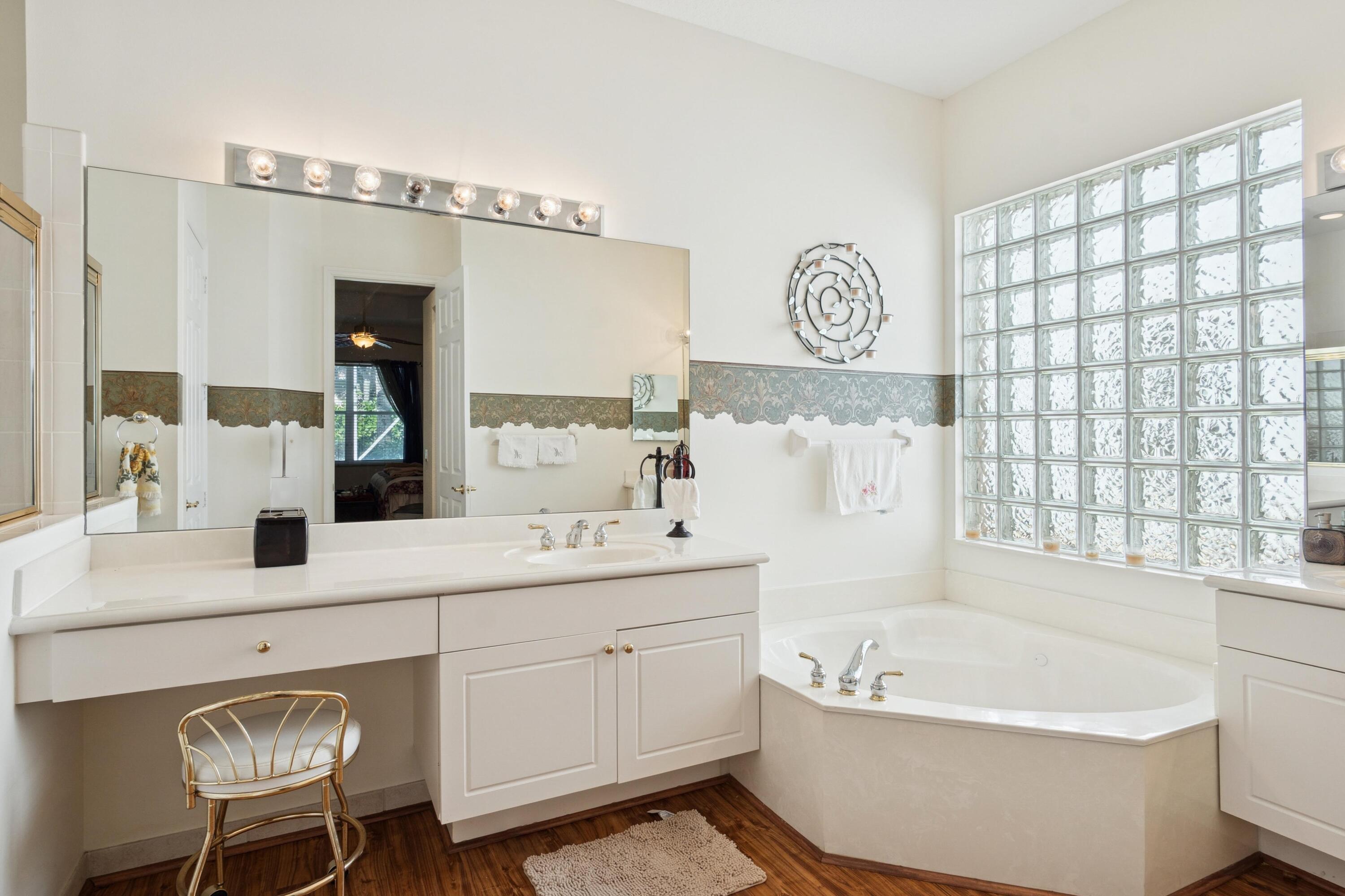 MLS #RX-11139165 image #14