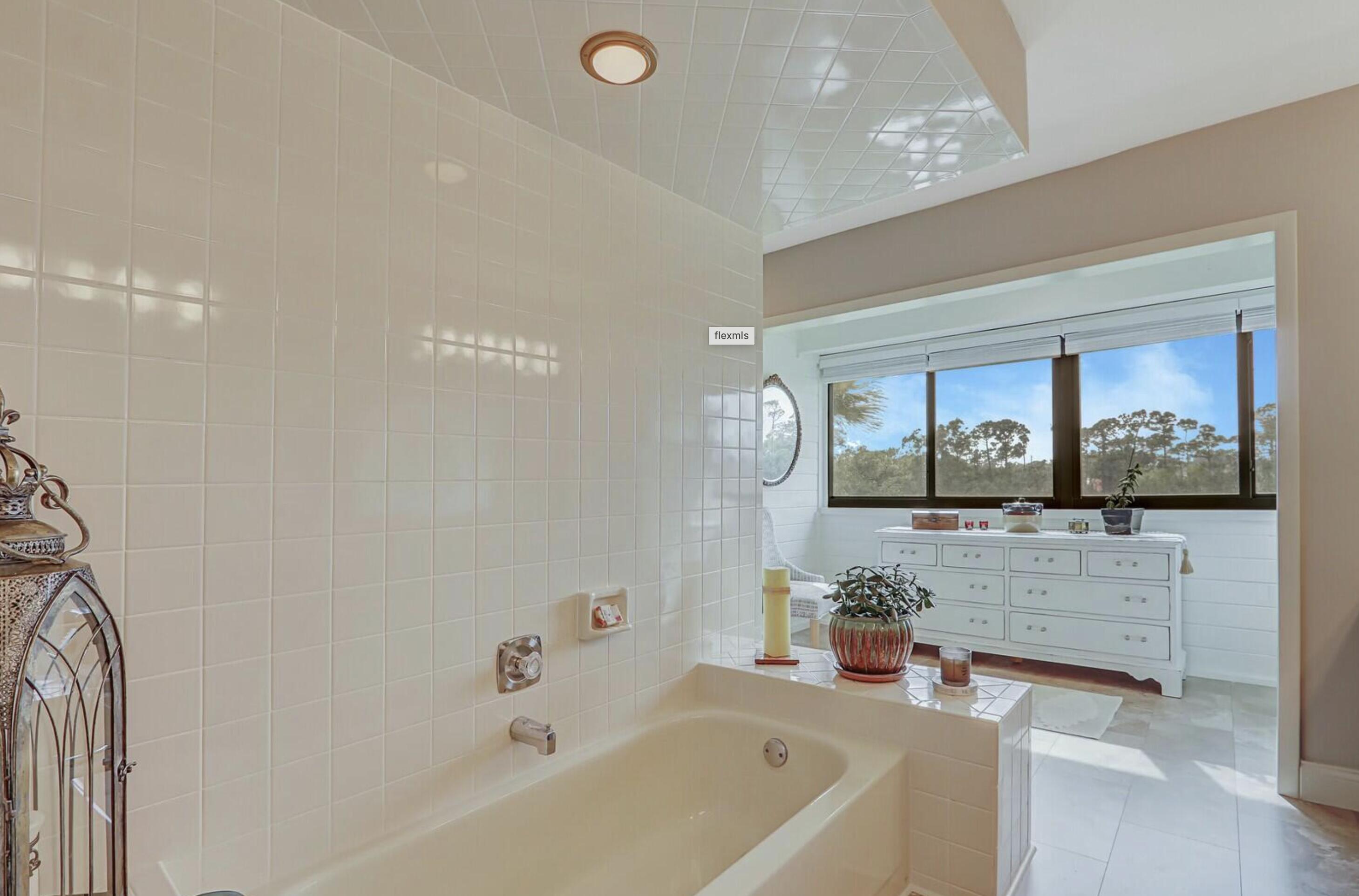 MLS #RX-10564815 image #43