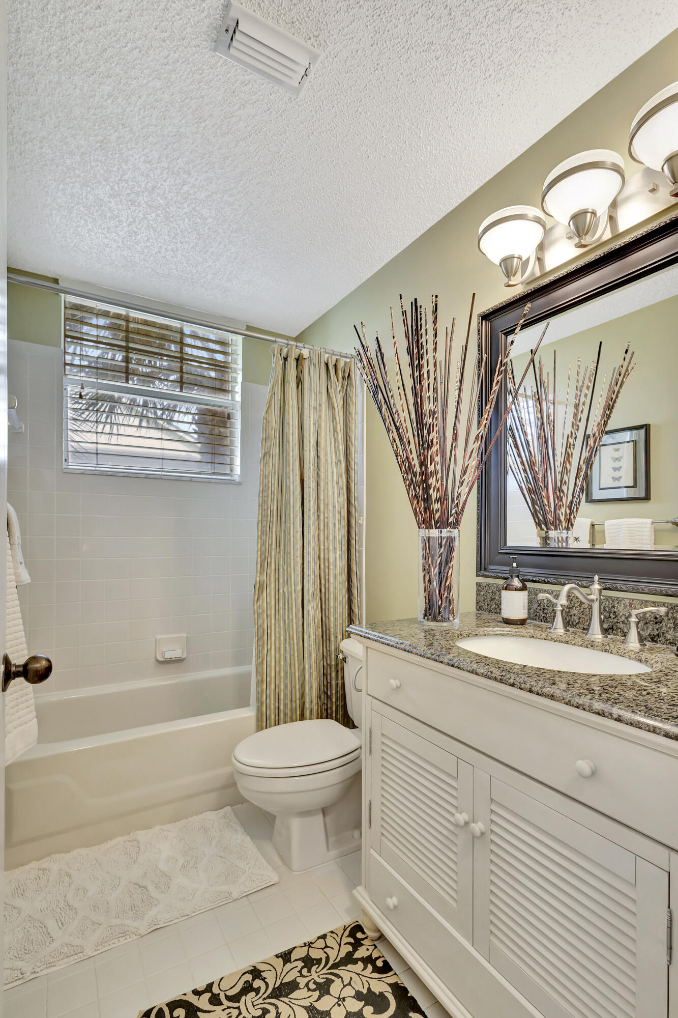 MLS #RX-11139249 image #33