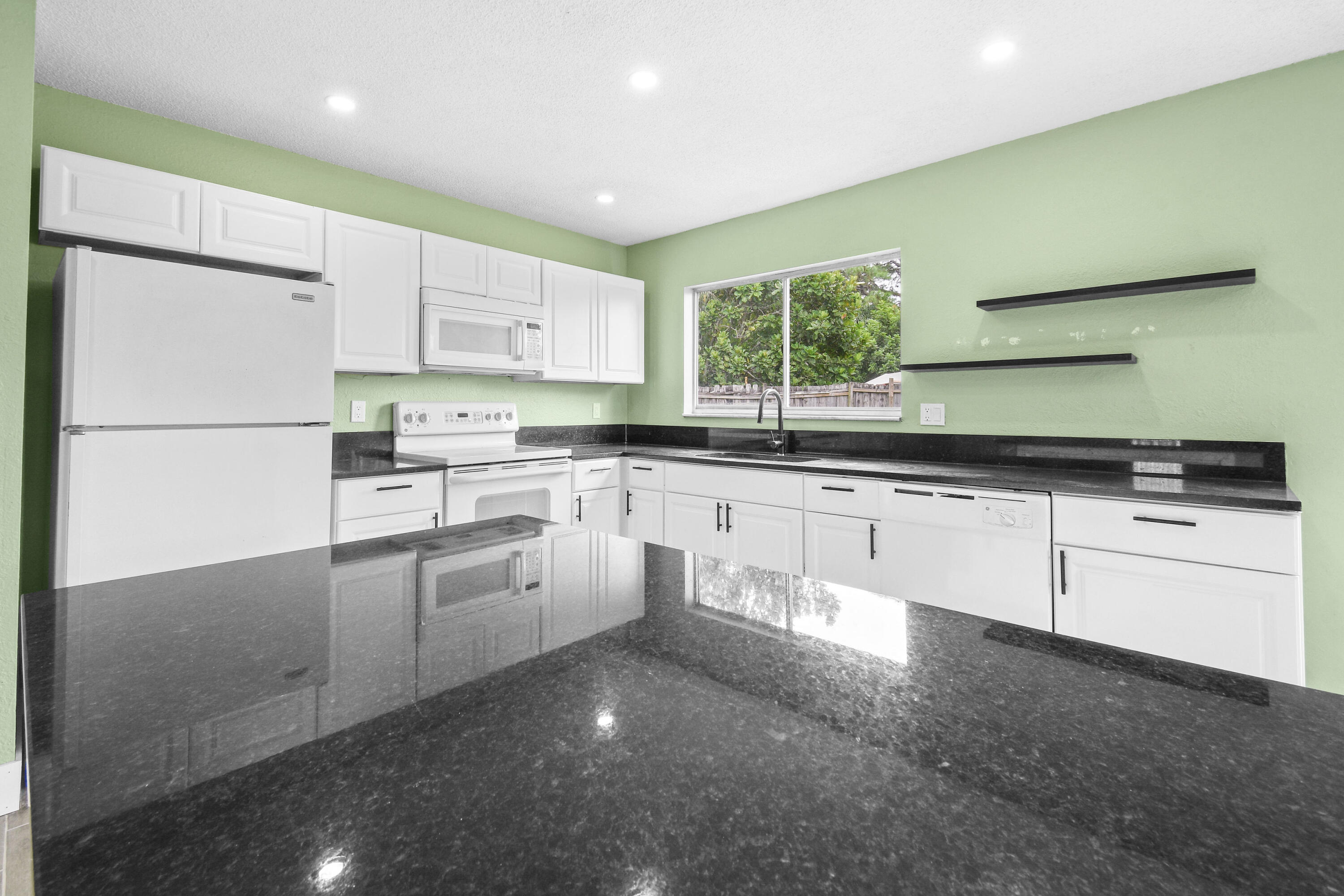 MLS #RX-11139253 image #5