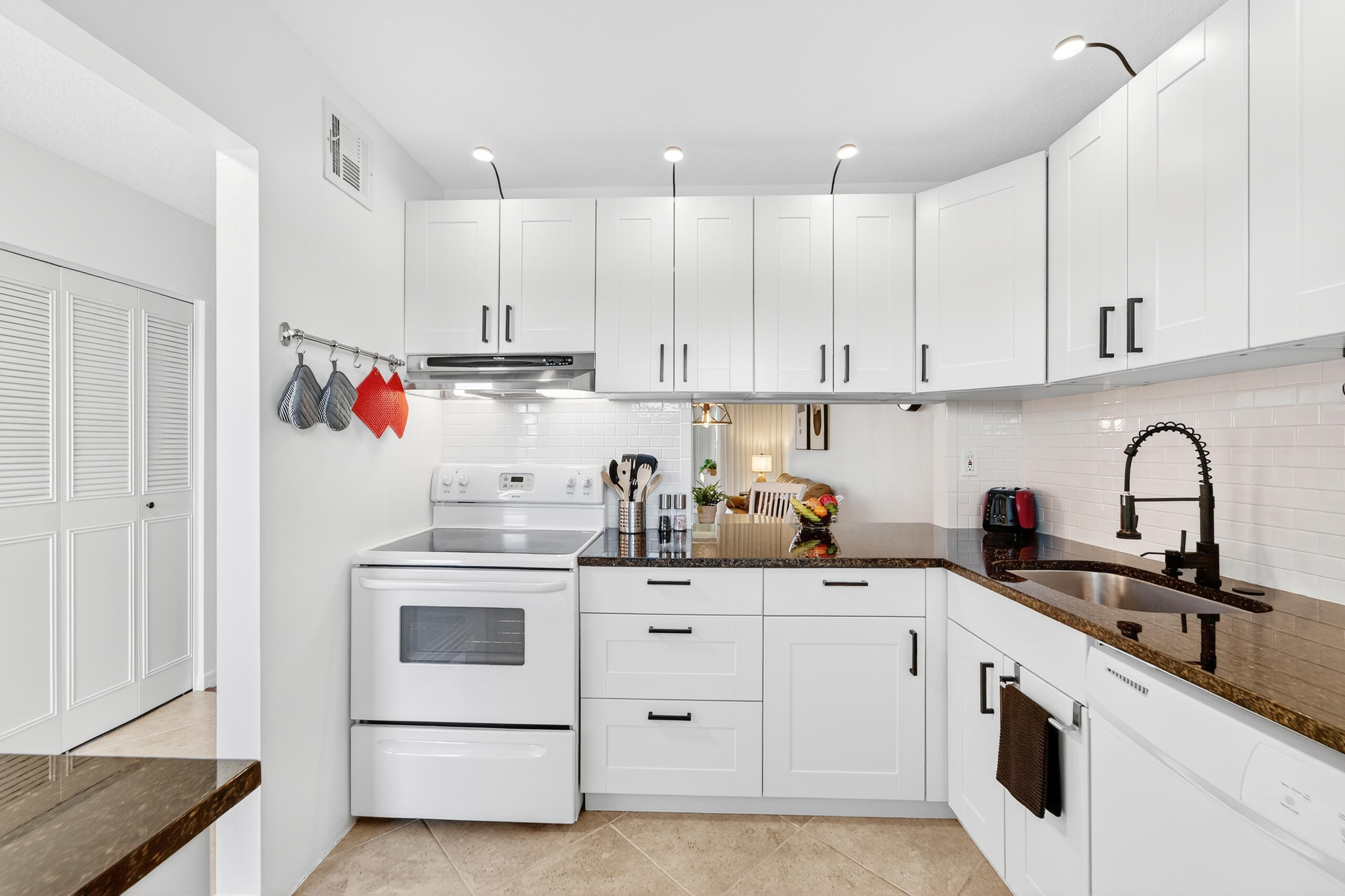 MLS #RX-11139268 image #3