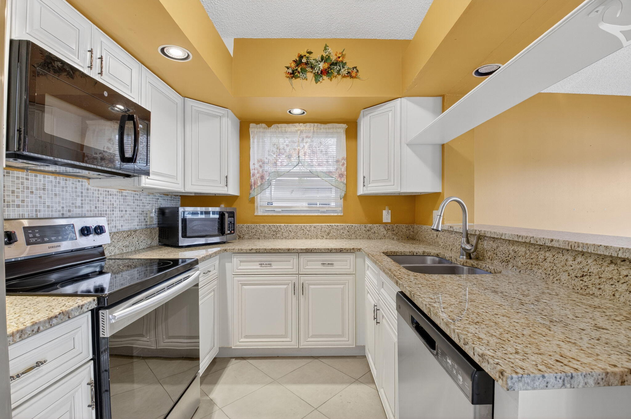 MLS #RX-11139290 image #5