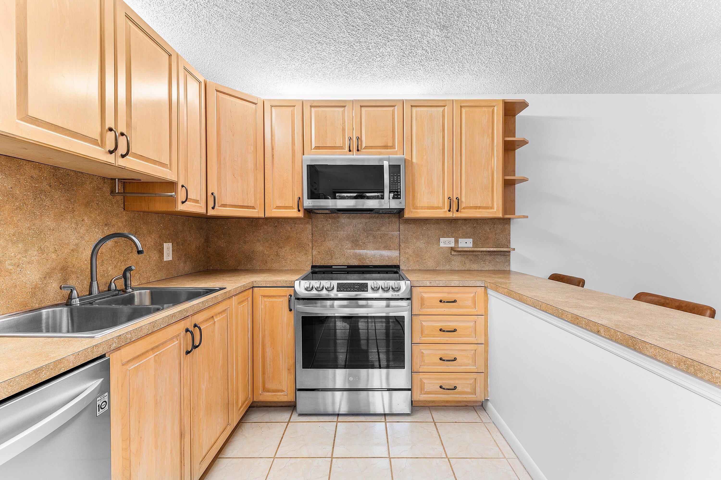 MLS #RX-11139399 image #14