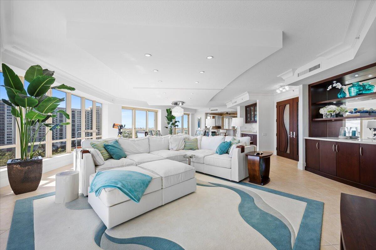 MLS #RX-11139460 image #9