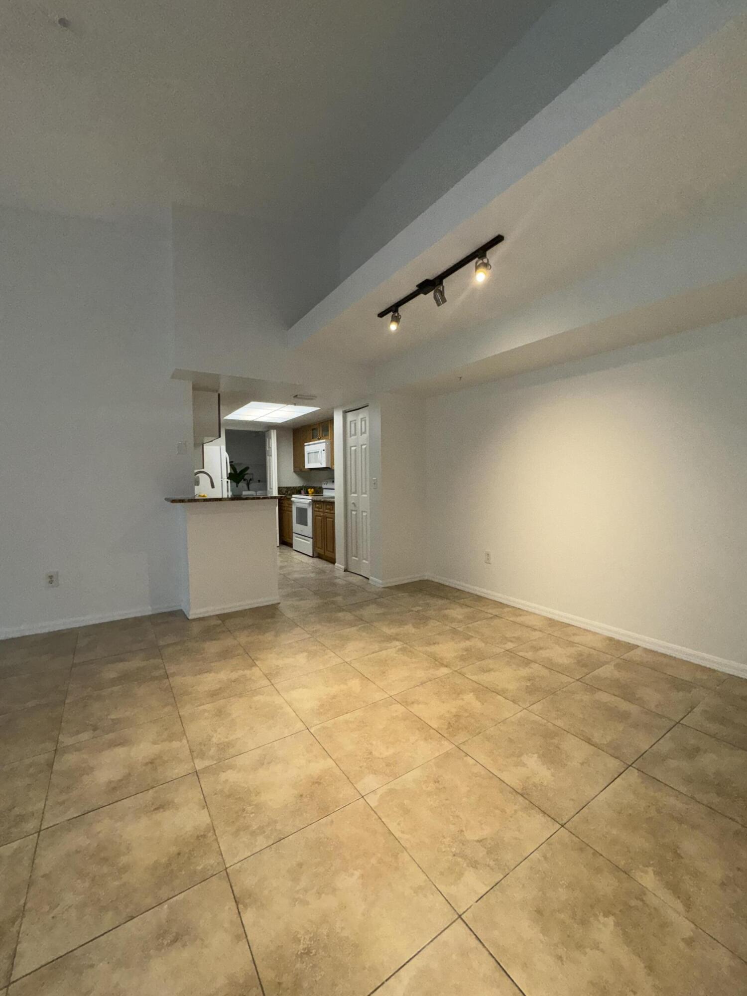 MLS #RX-11139642 image #6