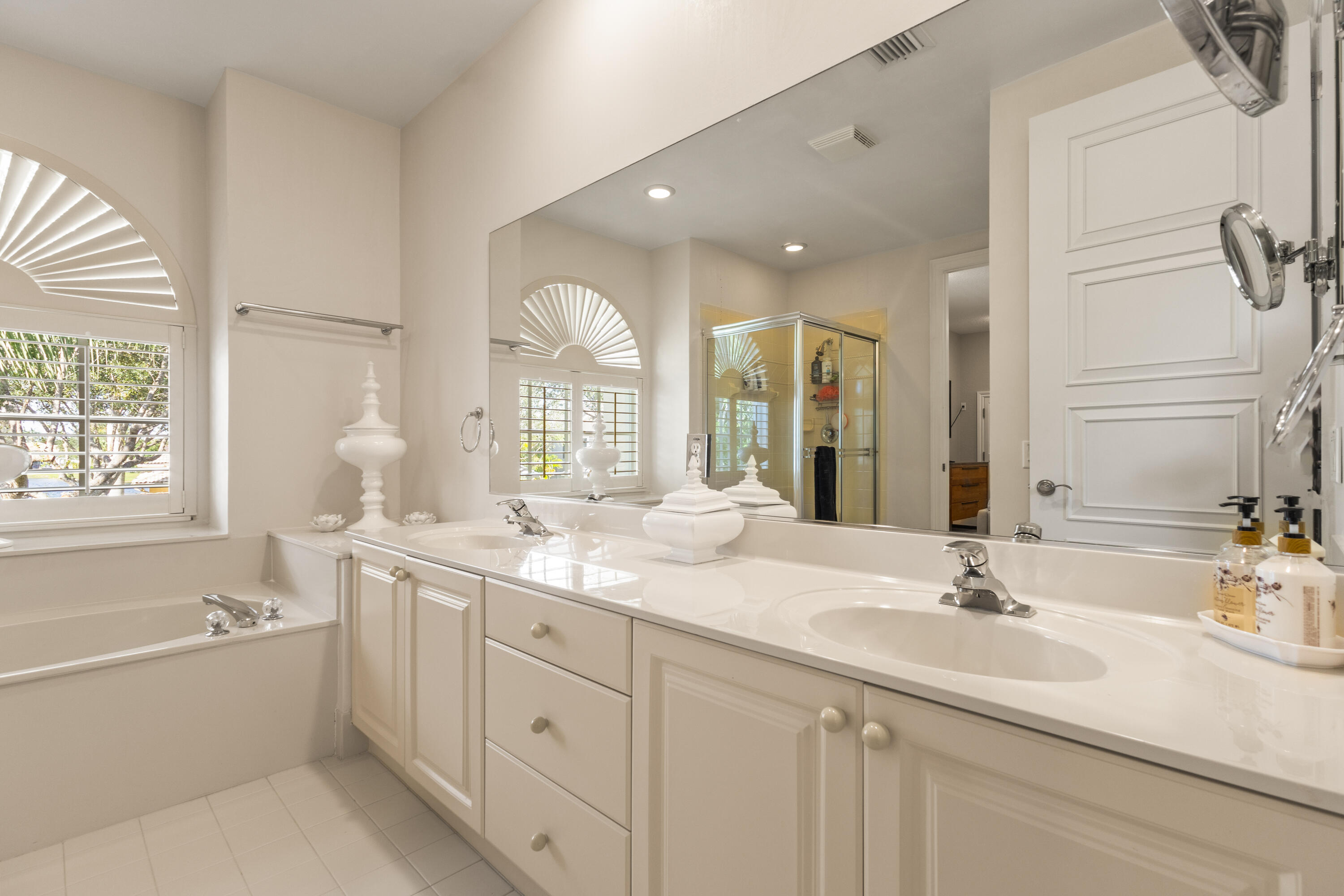 MLS #RX-11139716 image #51