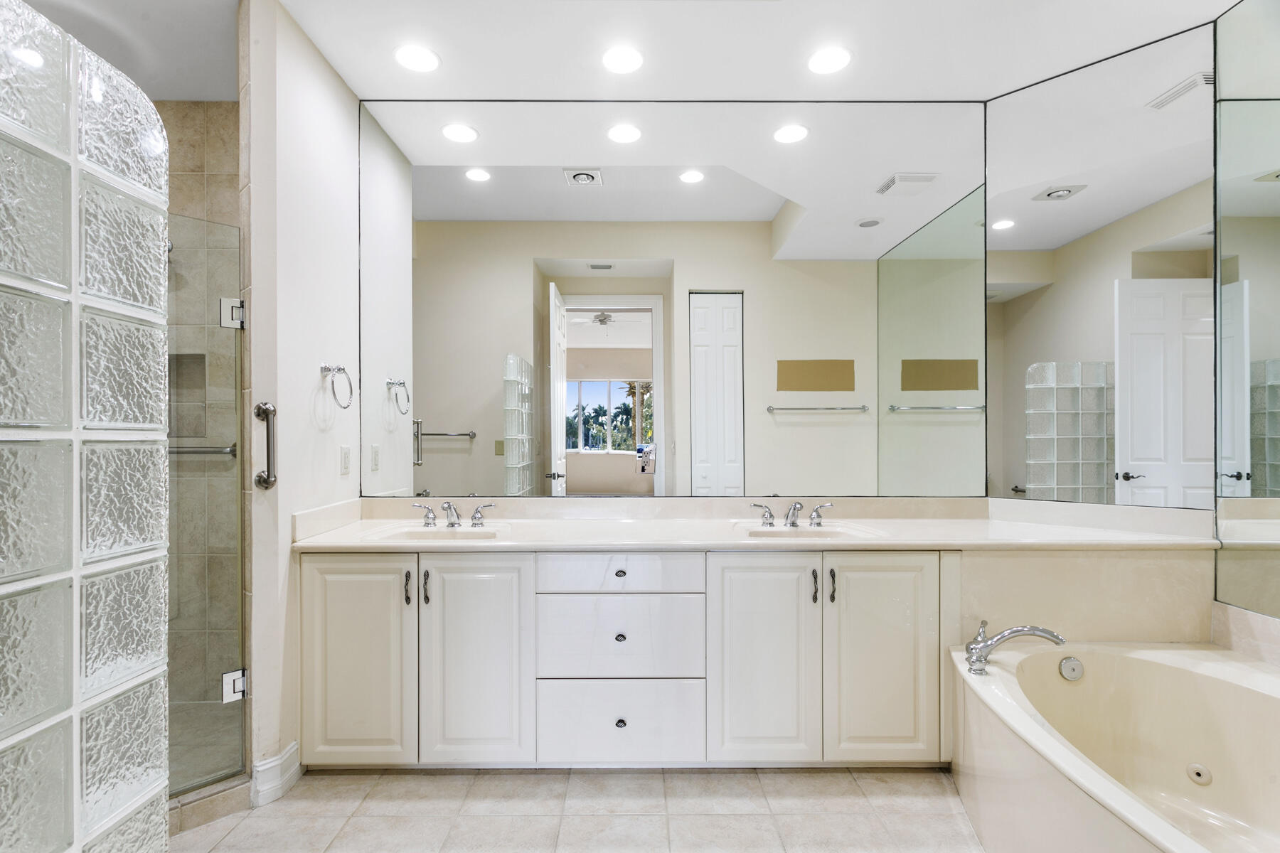 MLS #RX-11139738 image #18