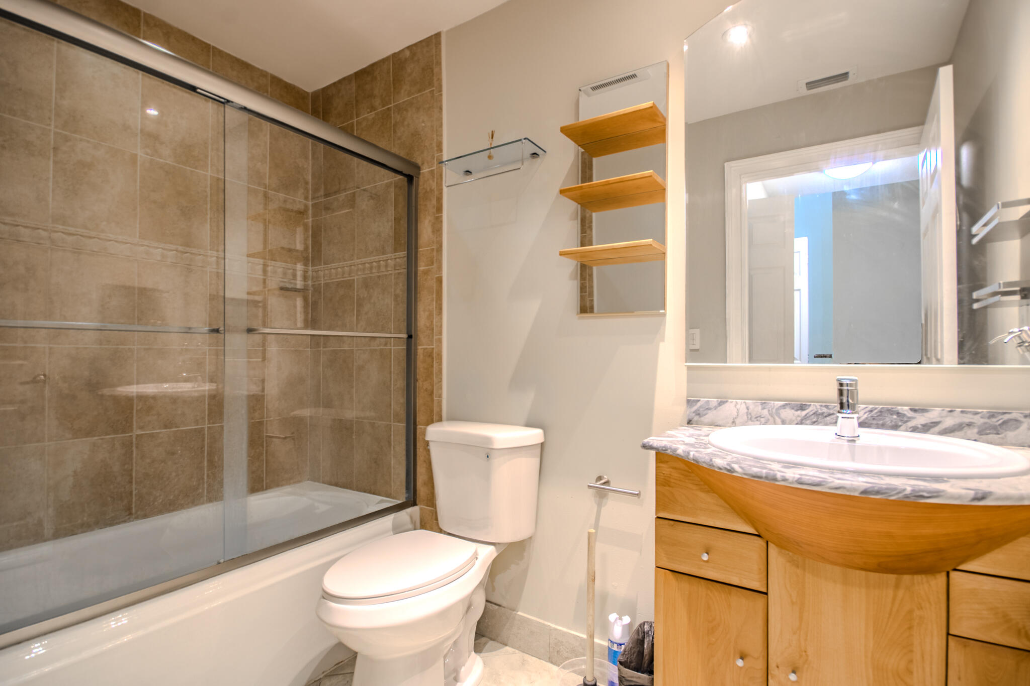 MLS #RX-10597873 image #21