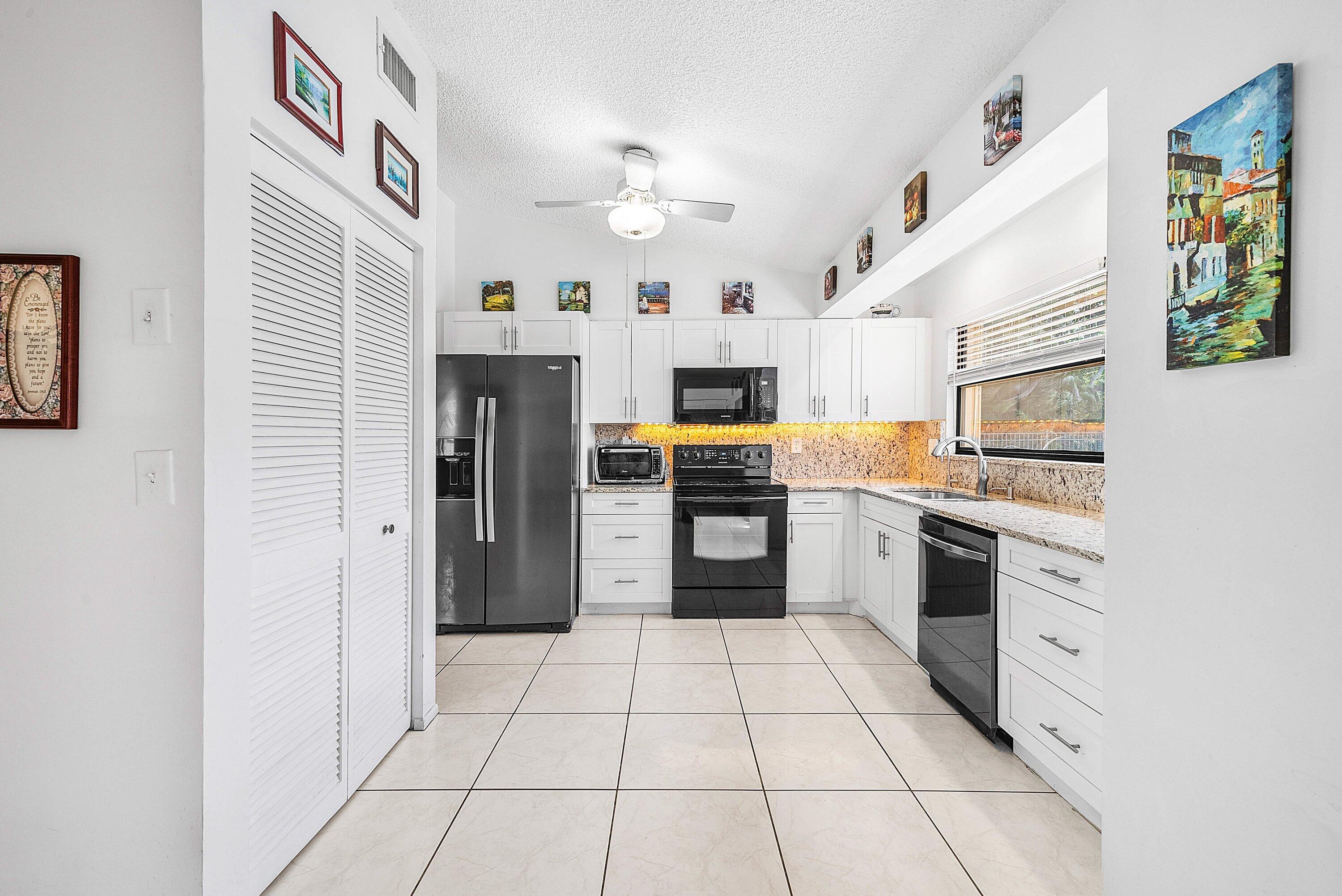 MLS #RX-11139971 image #18