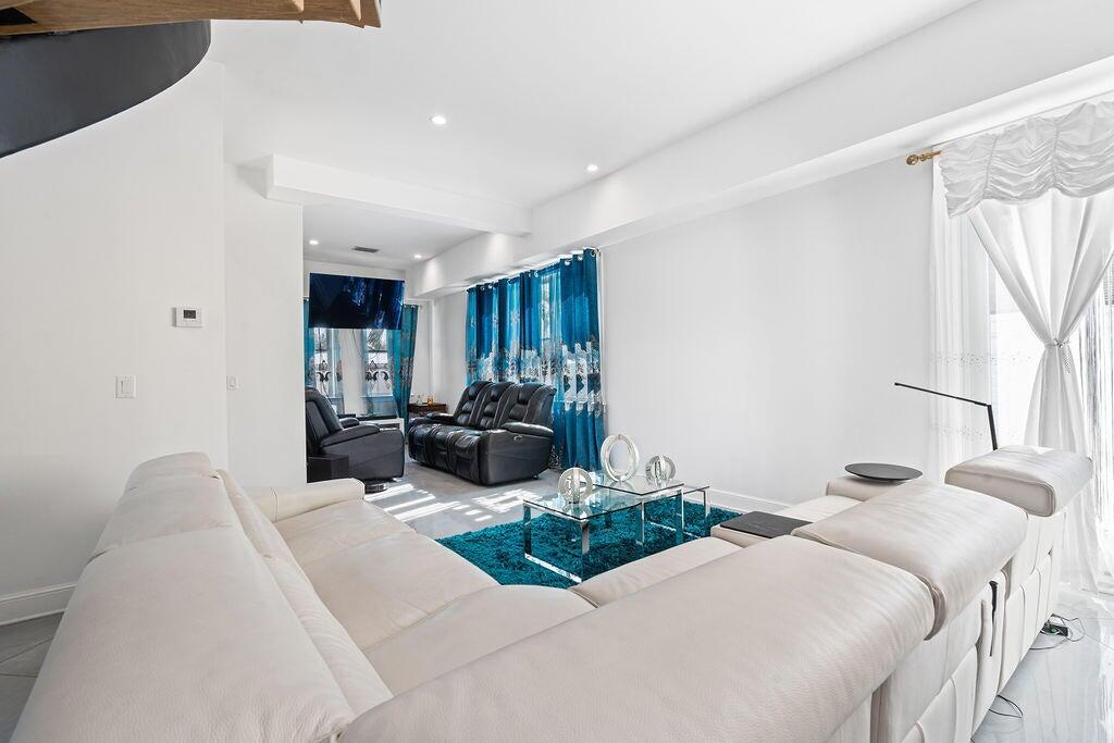 MLS #RX-11139987 image #15