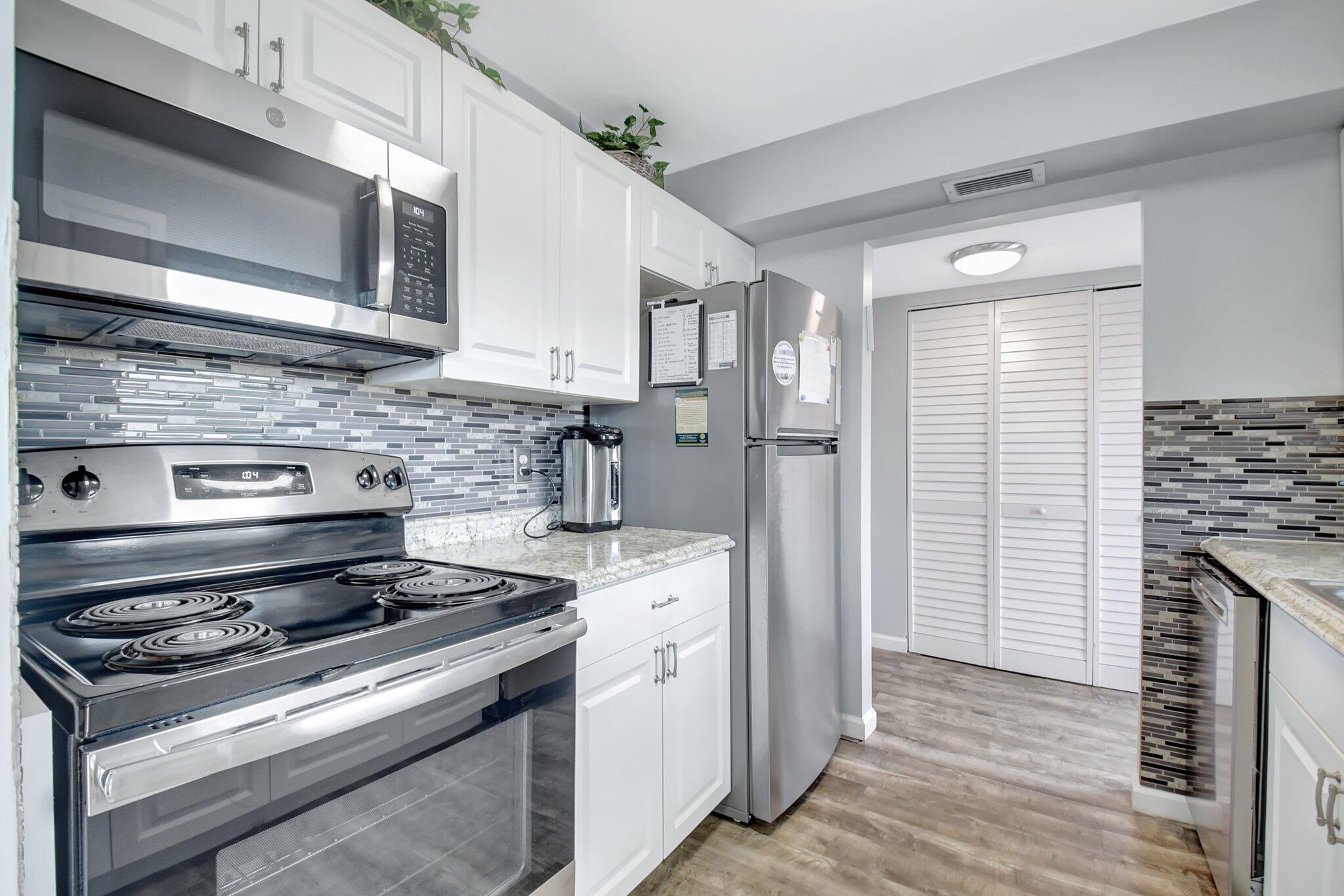 MLS #RX-11139989 image #2