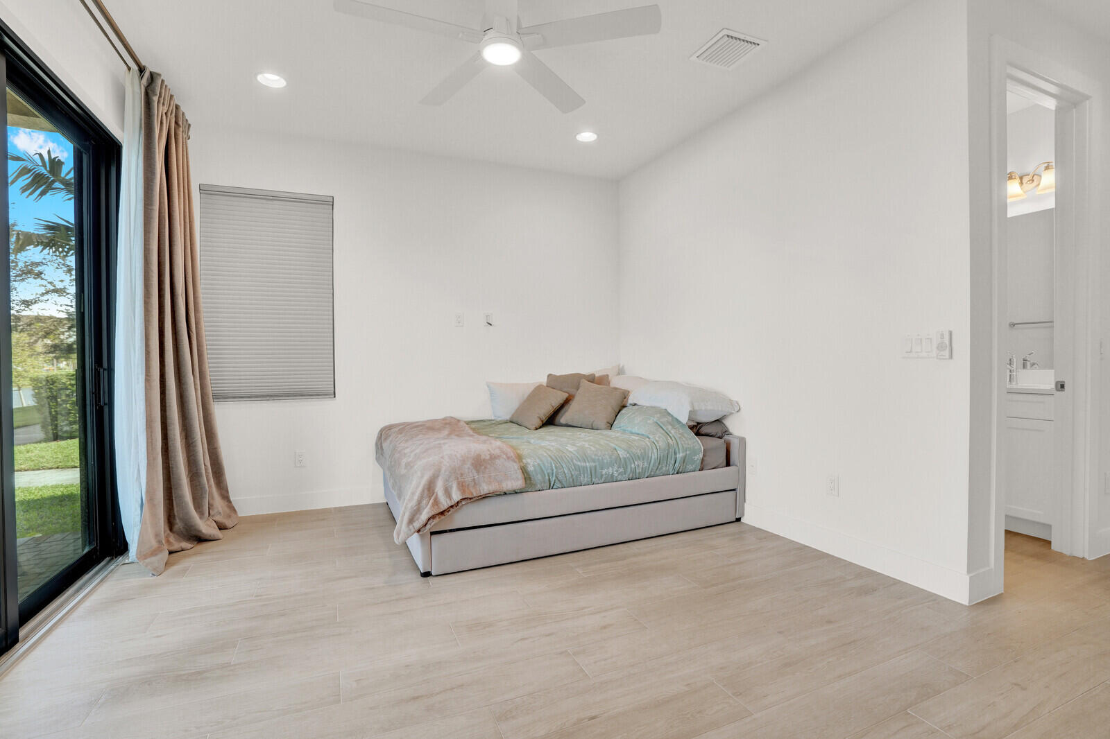 MLS #RX-11140014 image #14