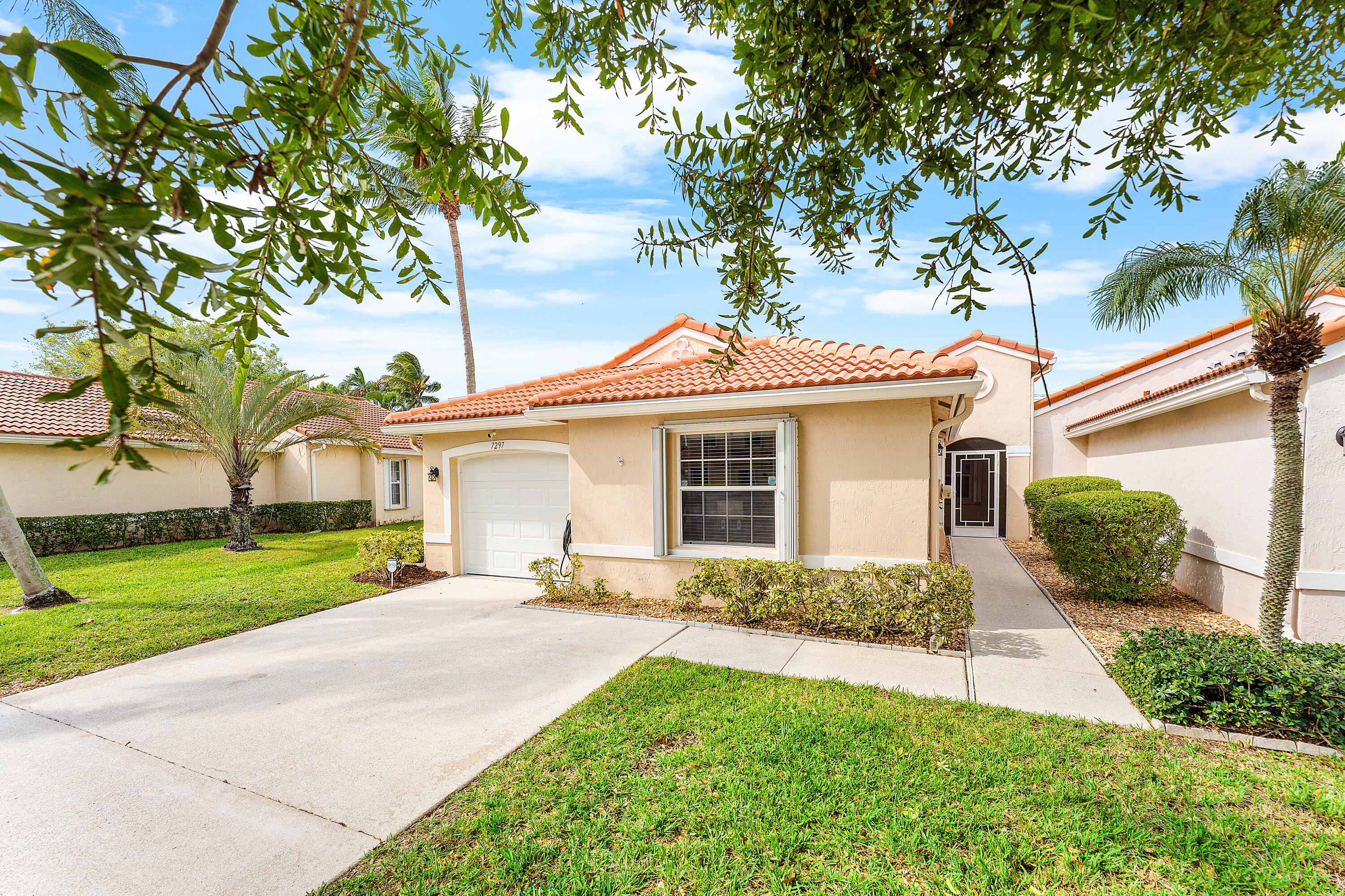 MLS #RX-11140023 image #1