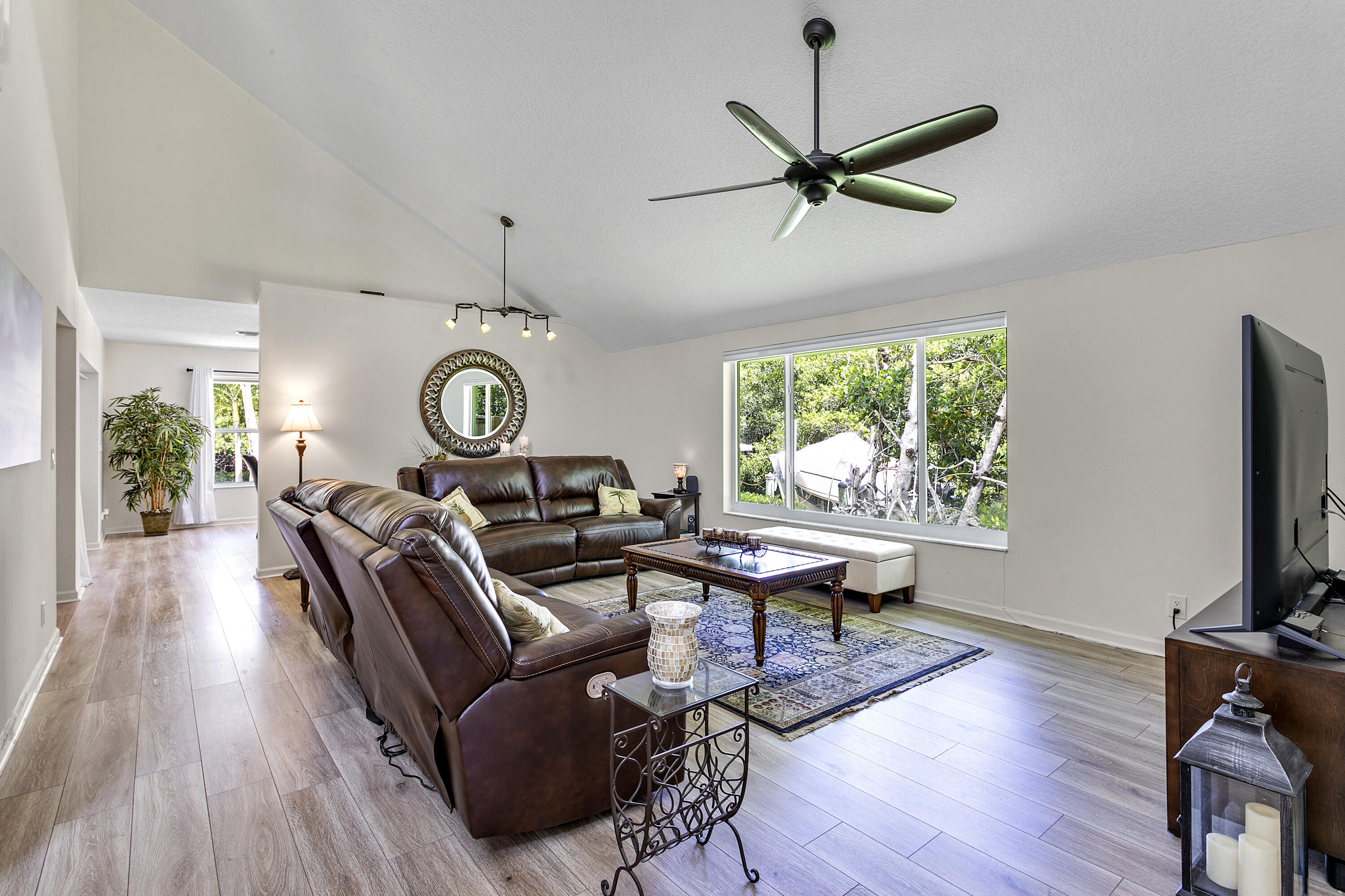 MLS #RX-11140071 image #10