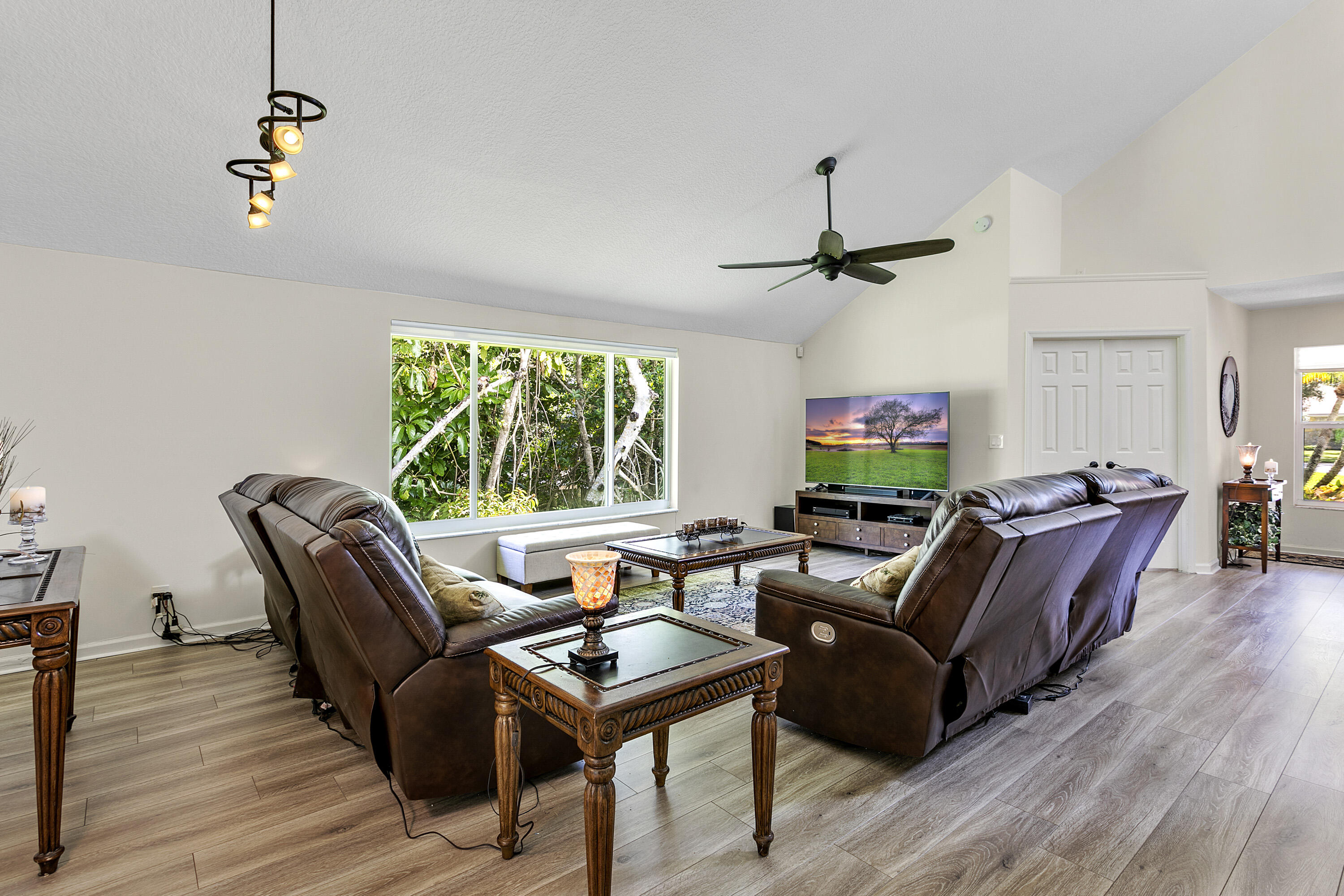 MLS #RX-11140071 image #13