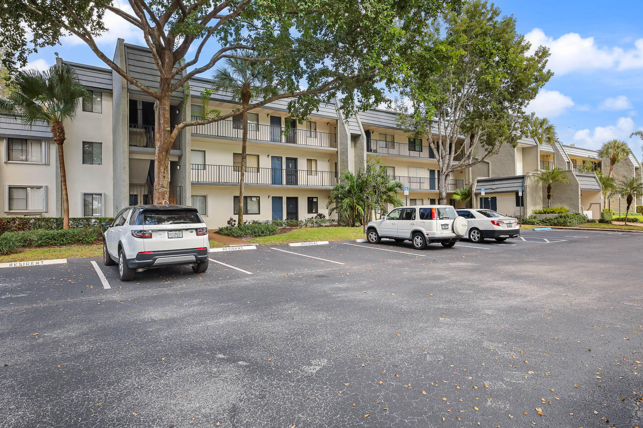 MLS #RX-11140091 image #1