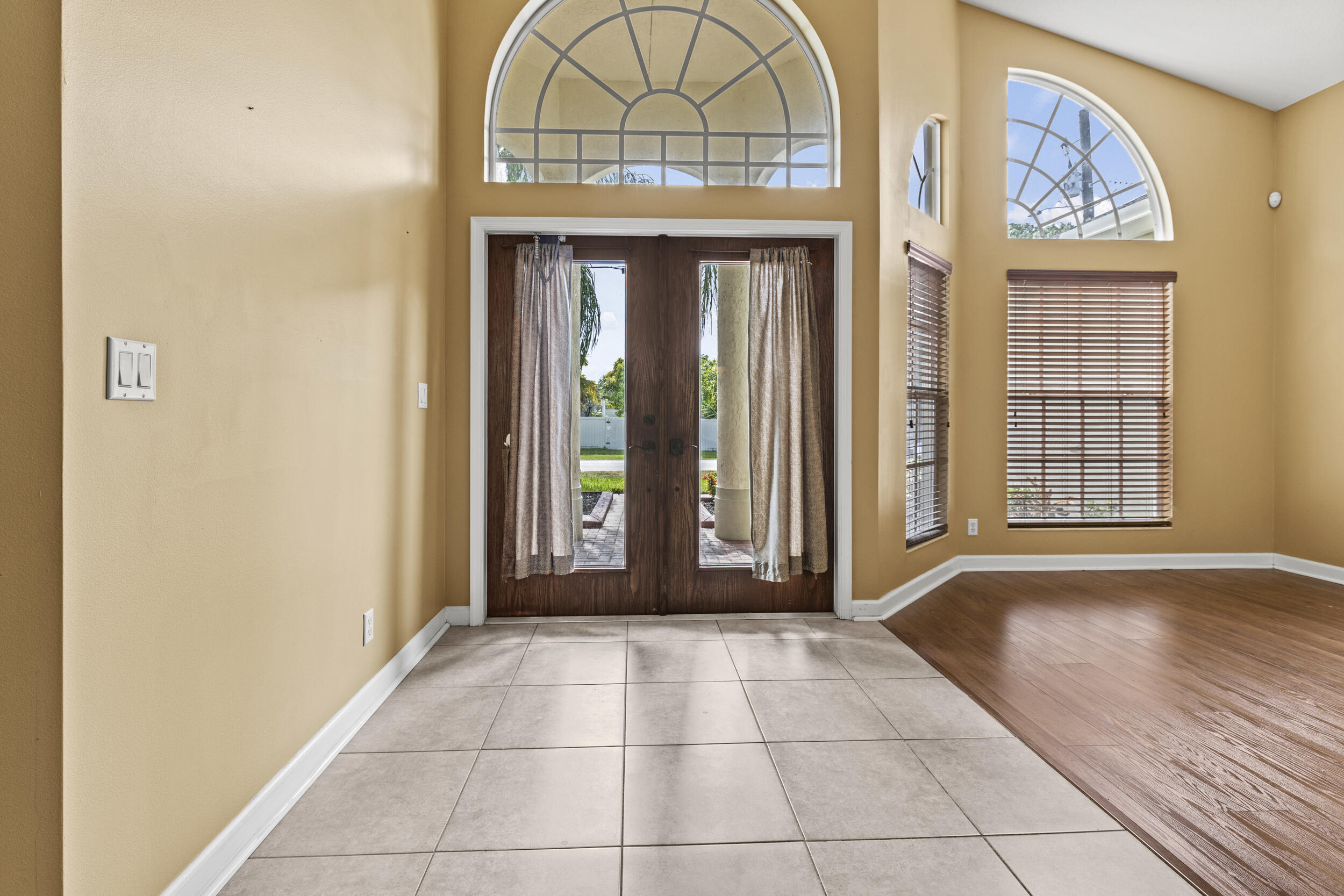 MLS #RX-11140104 image #5