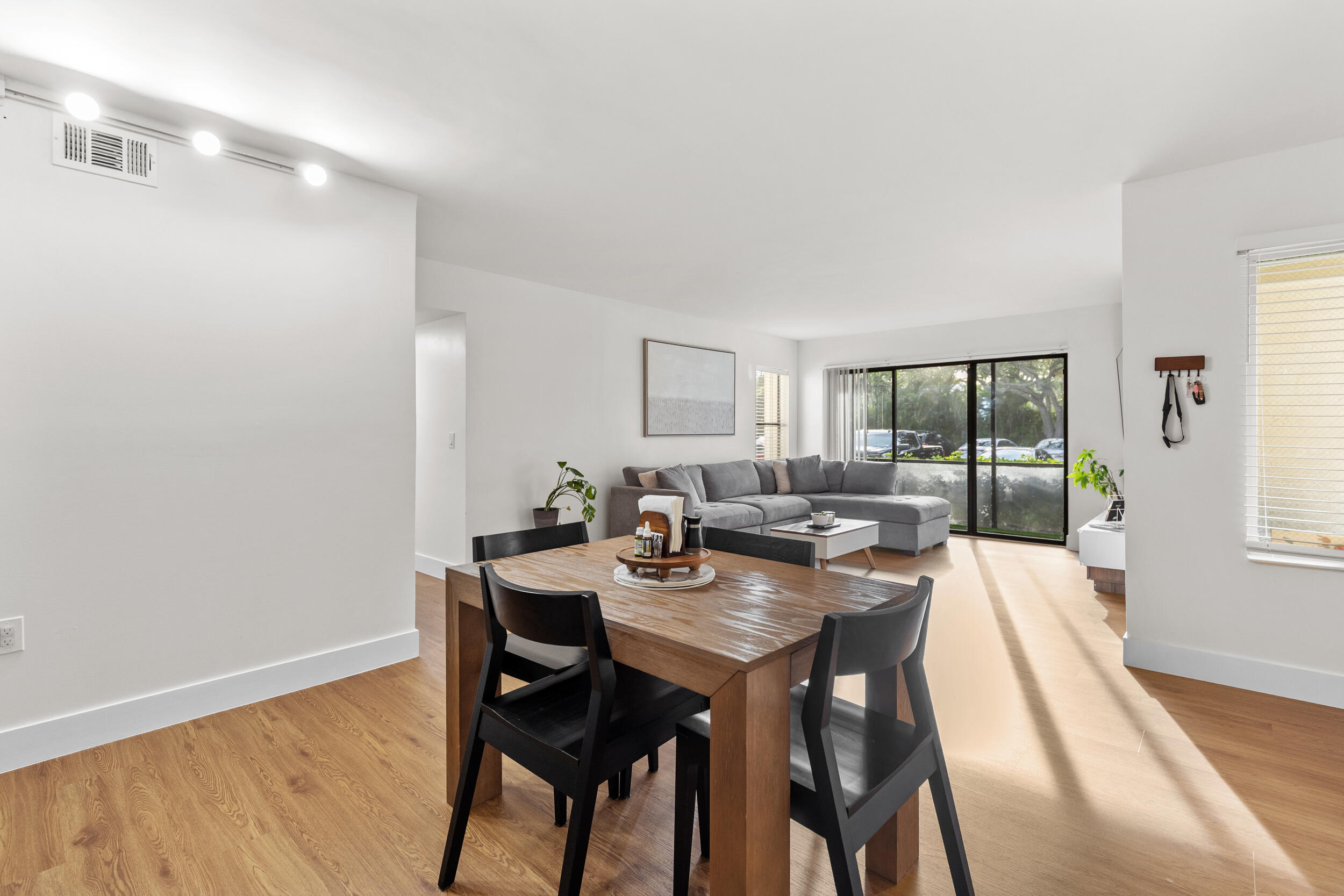 MLS #RX-11140126 image #9