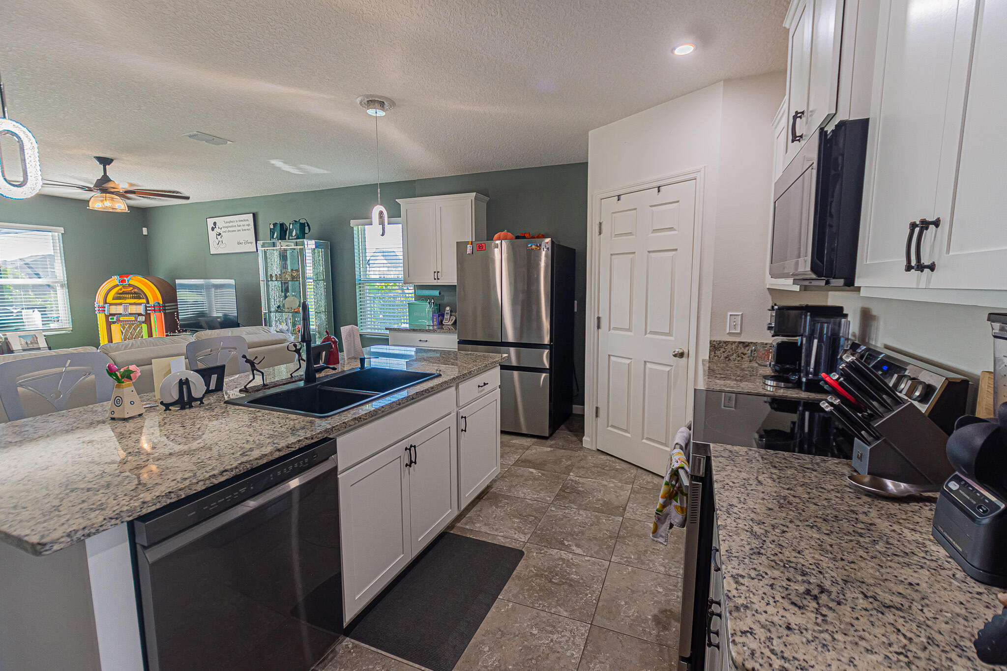 MLS #RX-11140186 image #8